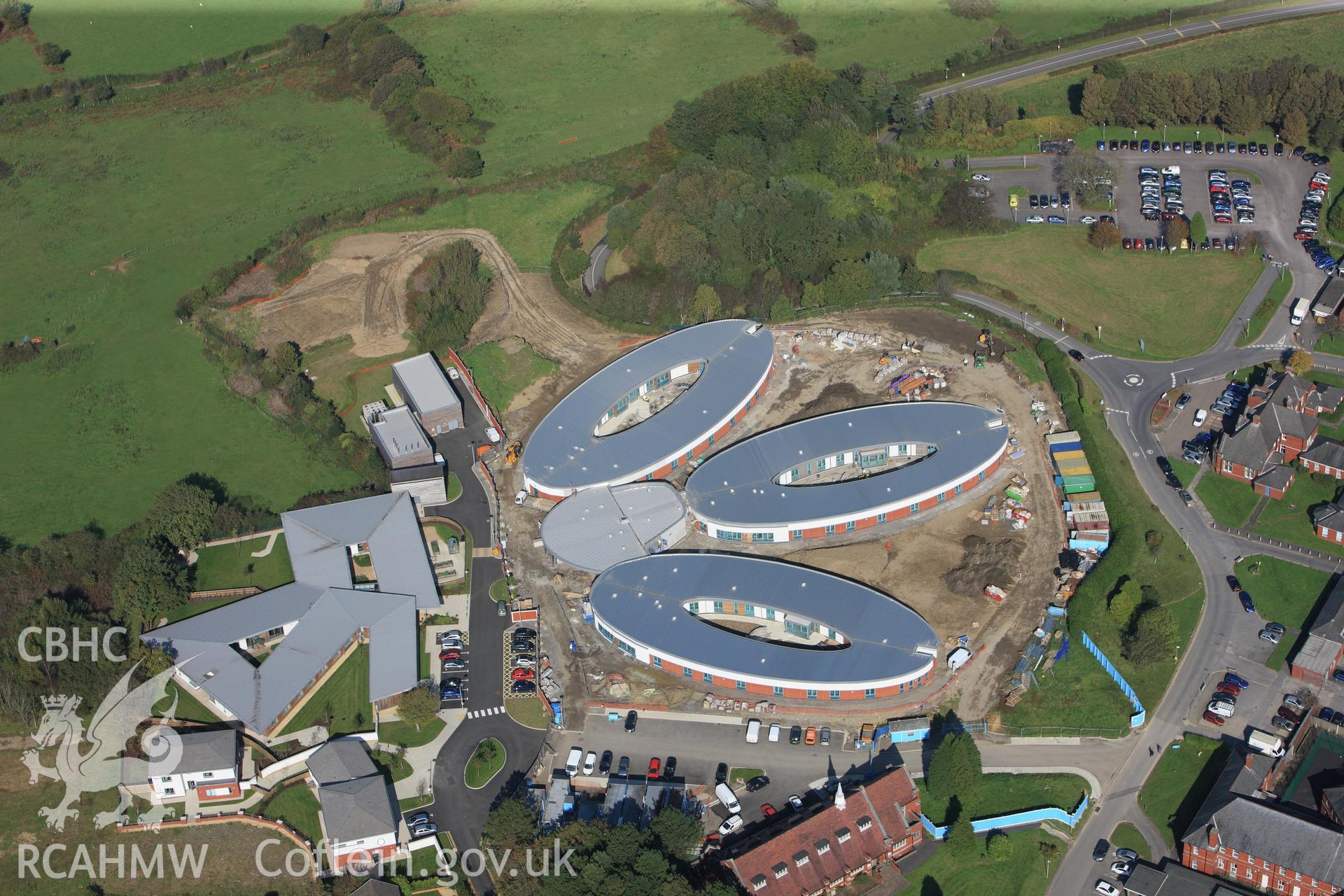 RCAHMW colour oblique photograph of new dementia unit, Cefn Coed Hospital. Taken by Toby Driver and Oliver Davies on 28/09/2011.