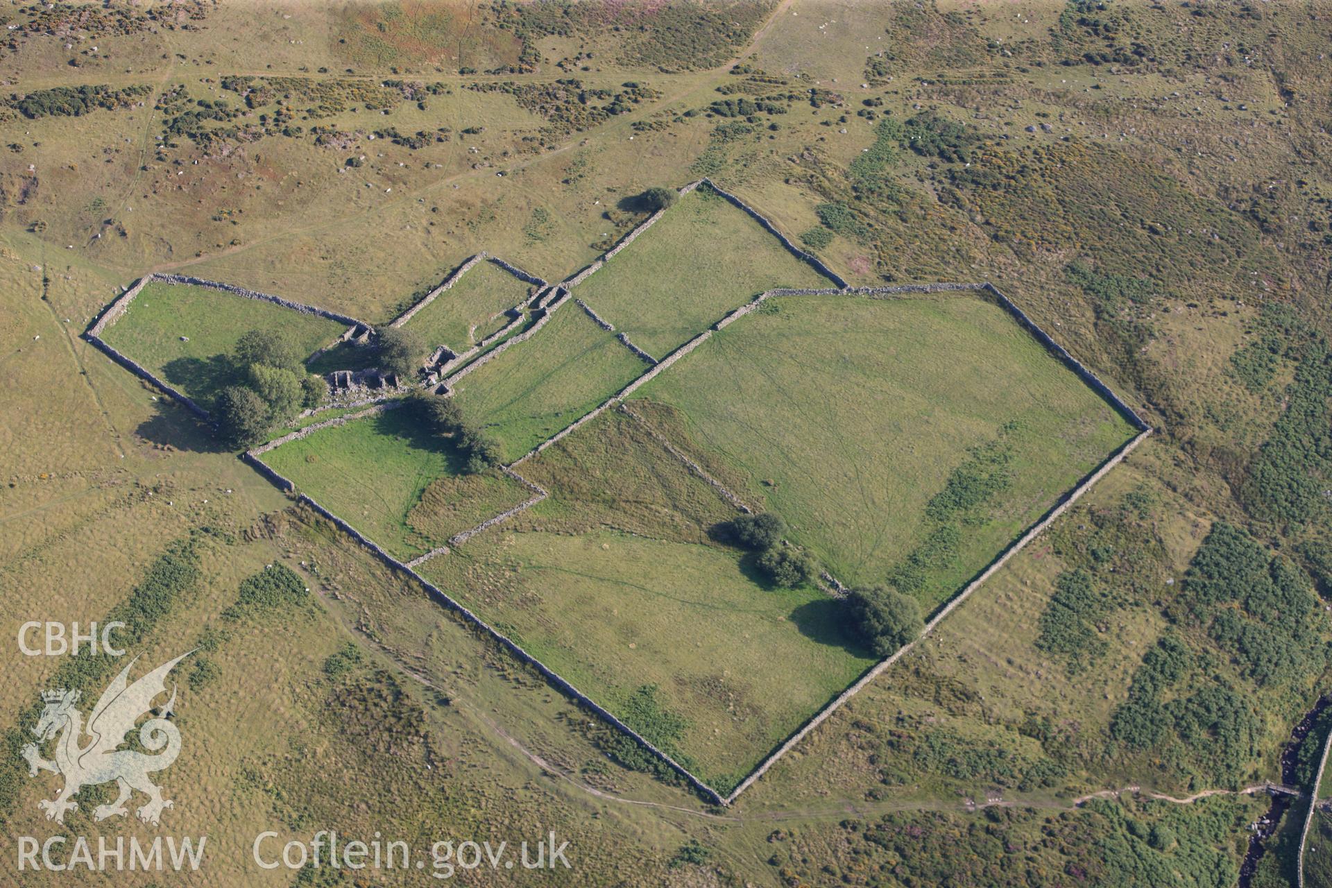 RCAHMW colour oblique photograph of Waen Gyrach. Taken by Toby Driver and Oliver Davies on 27/07/2011.
