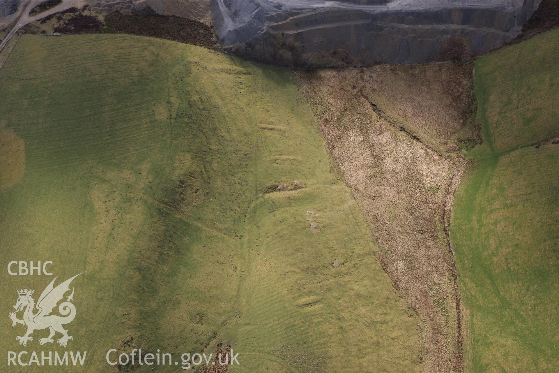 RCAHMW colour oblique photograph of Foel (y), Gwaen Ymaglan, Rabbit Warren. Taken by Toby Driver on 22/03/2011.