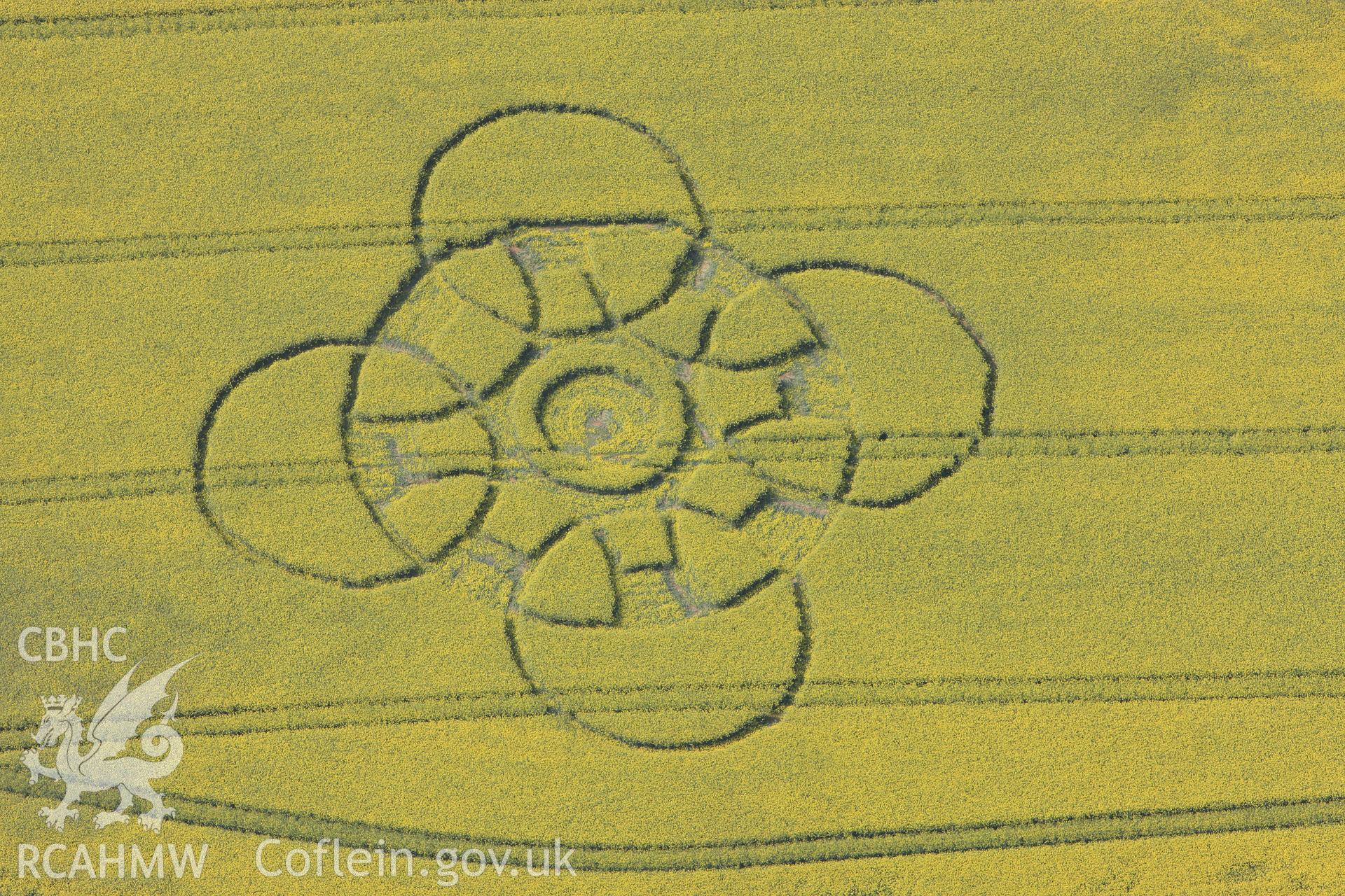RCAHMW colour oblique photograph of Innage, Chepstow, modern crop circle. Taken by Toby Driver on 26/04/2011.