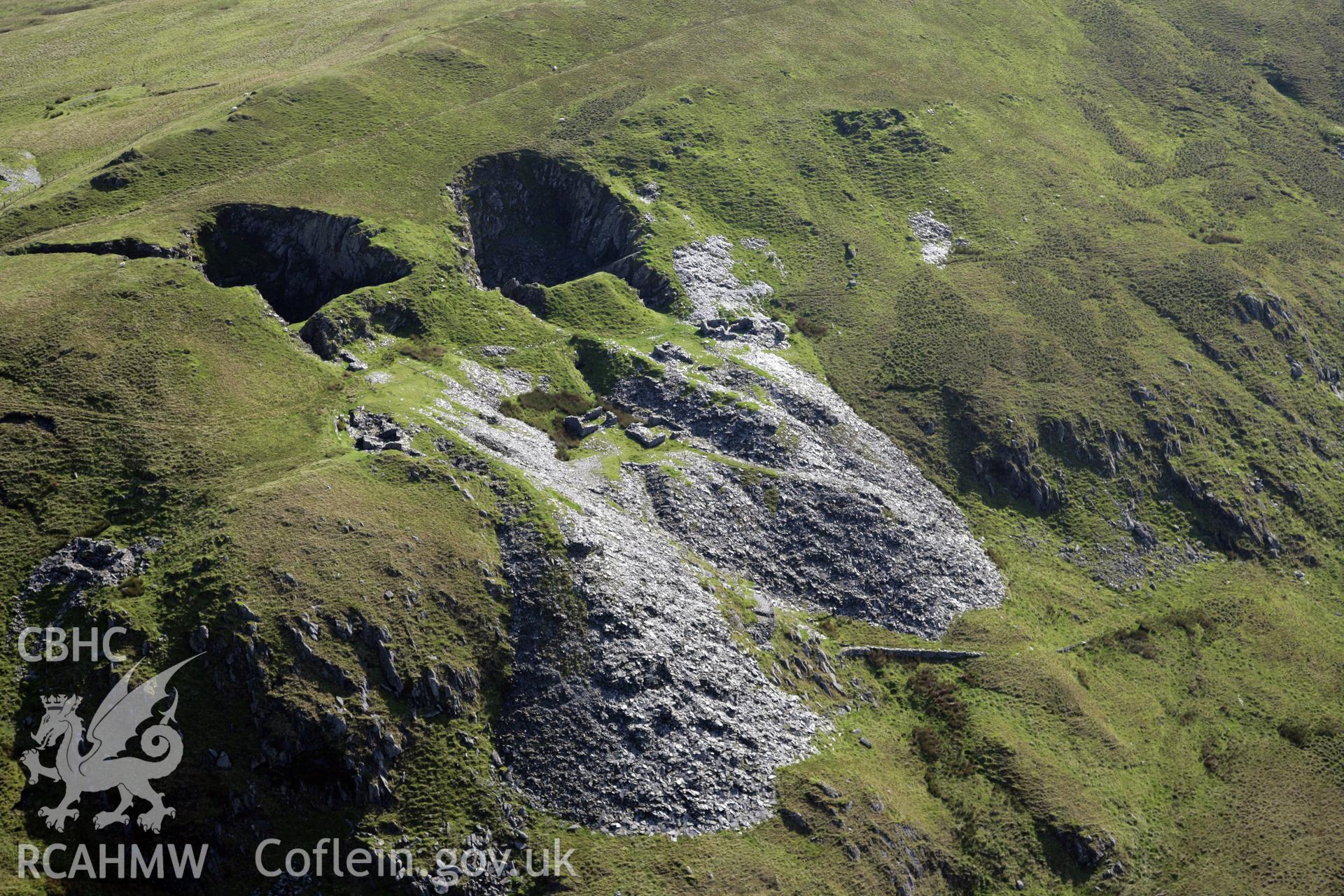 RCAHMW colour oblique photograph of Cloddfa Gwanas Slate Quarry. Taken by Oliver Davies on 29/09/2011.