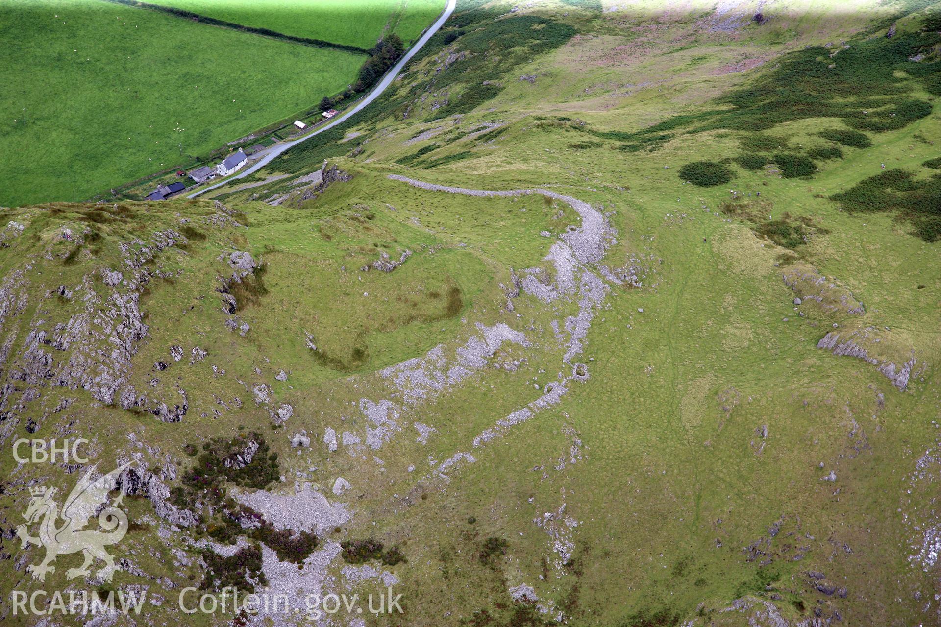 RCAHMW colour oblique photograph of Craig-y-aderyn Hillfort. Taken by Toby Driver on 17/08/2011.