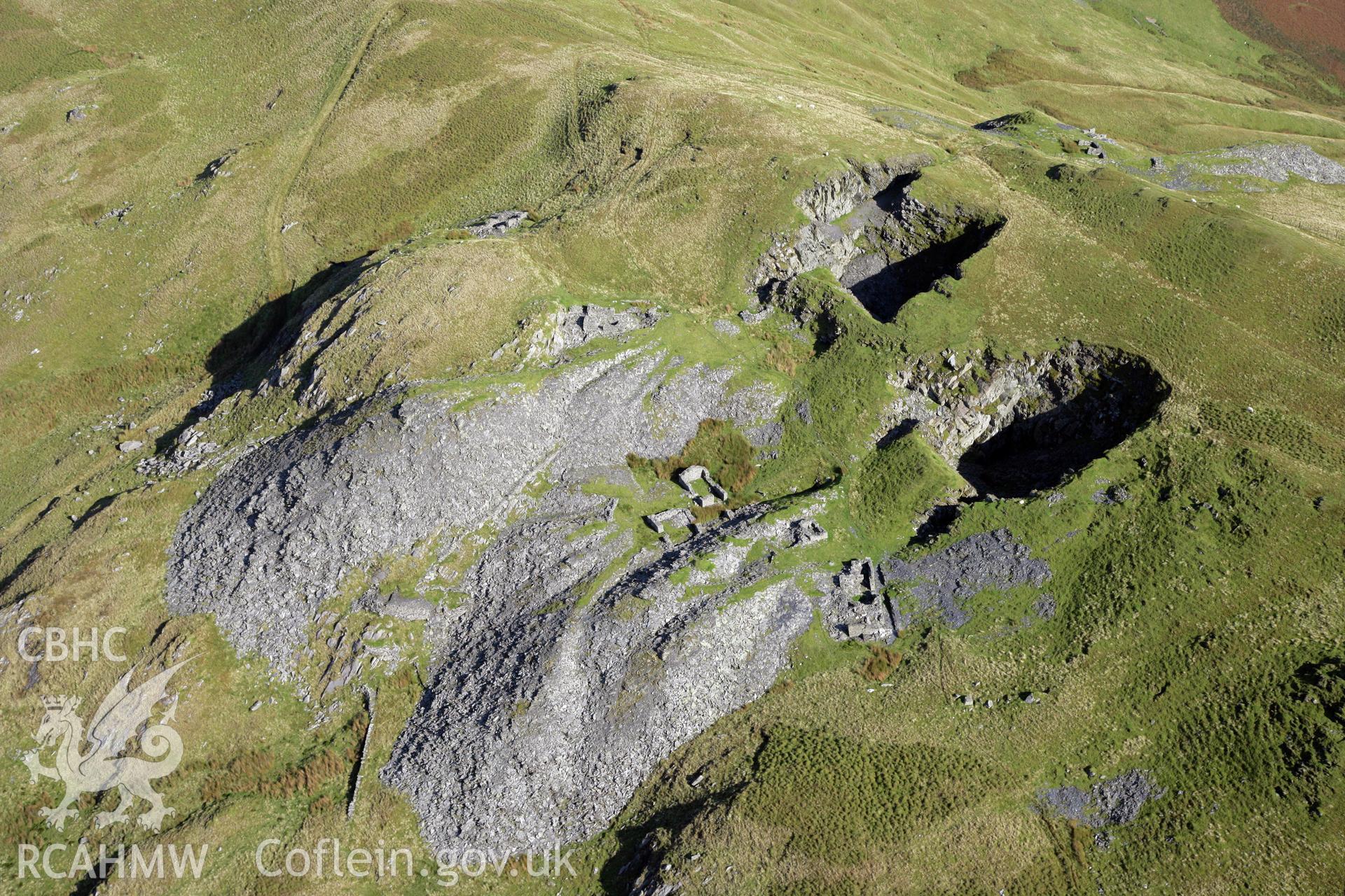 RCAHMW colour oblique photograph of Cloddfa Gwanas Slate Quarry. Taken by Oliver Davies on 29/09/2011.