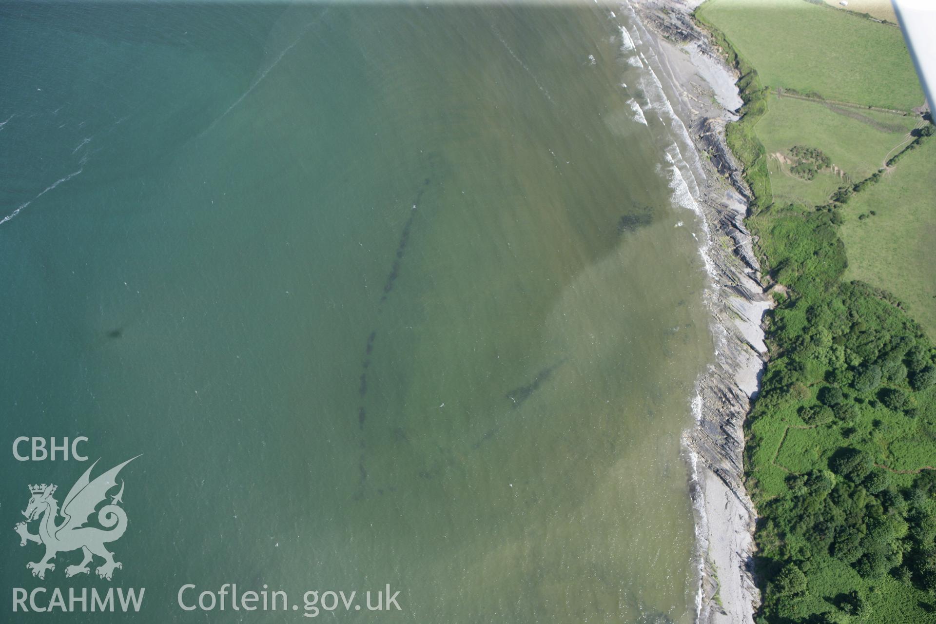 RCAHMW colour oblique photograph of Poppit fish trap. Taken by Toby Driver and Oliver Davies on 28/06/2011.