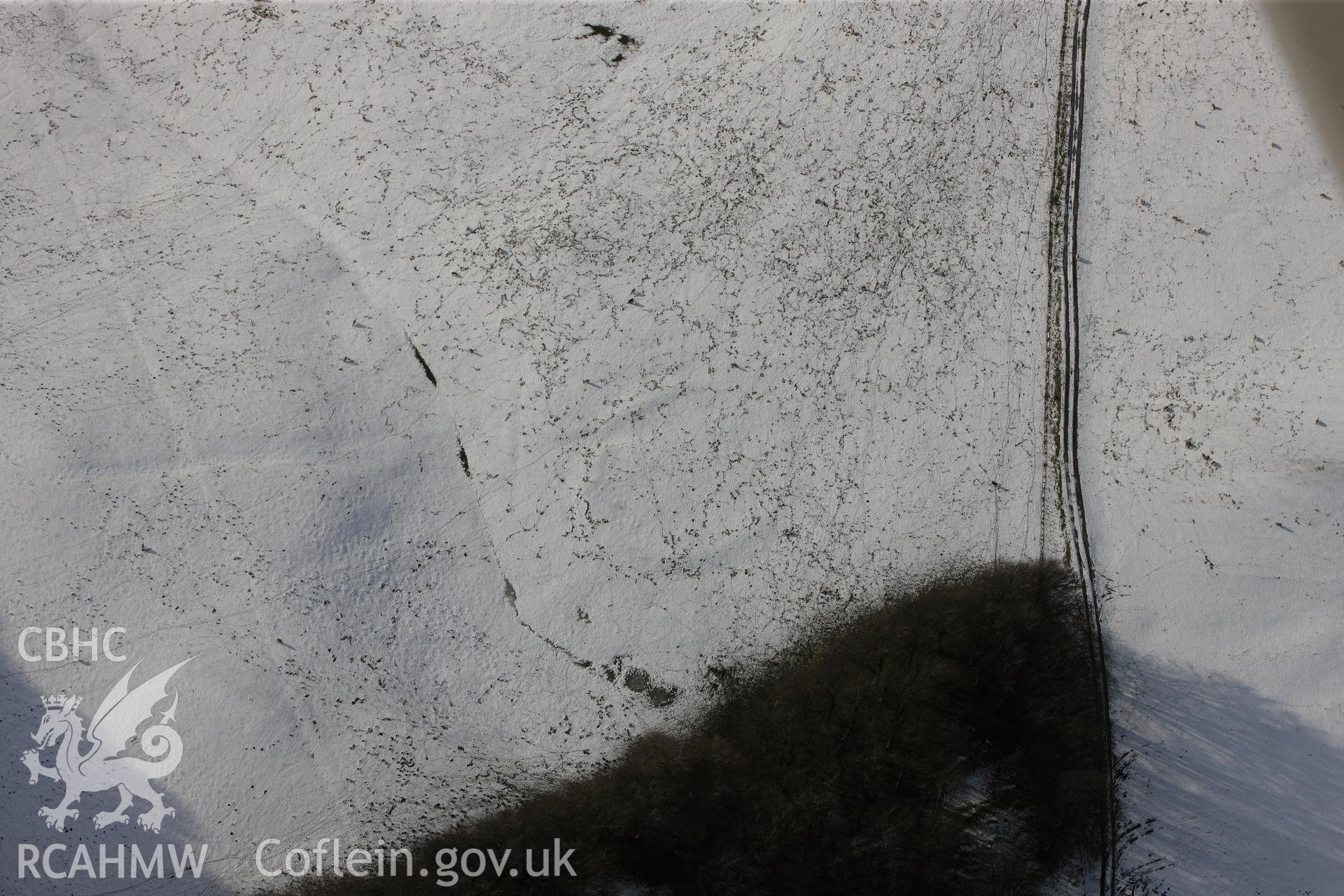 RCAHMW colour oblique photograph of Black Gate enclosure. Taken by Toby Driver on 18/12/2011.