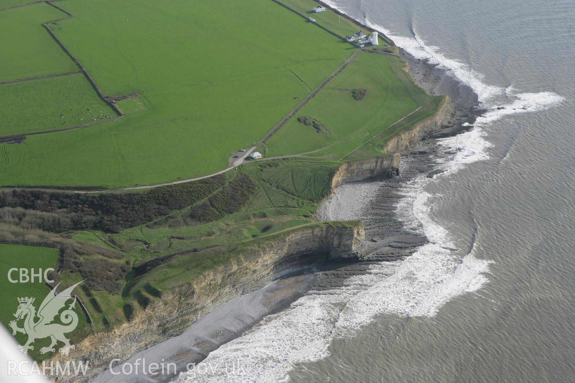 RCAHMW colour oblique photograph of Nash Point Promontory Fort. Taken by Toby Driver on 17/11/2011.