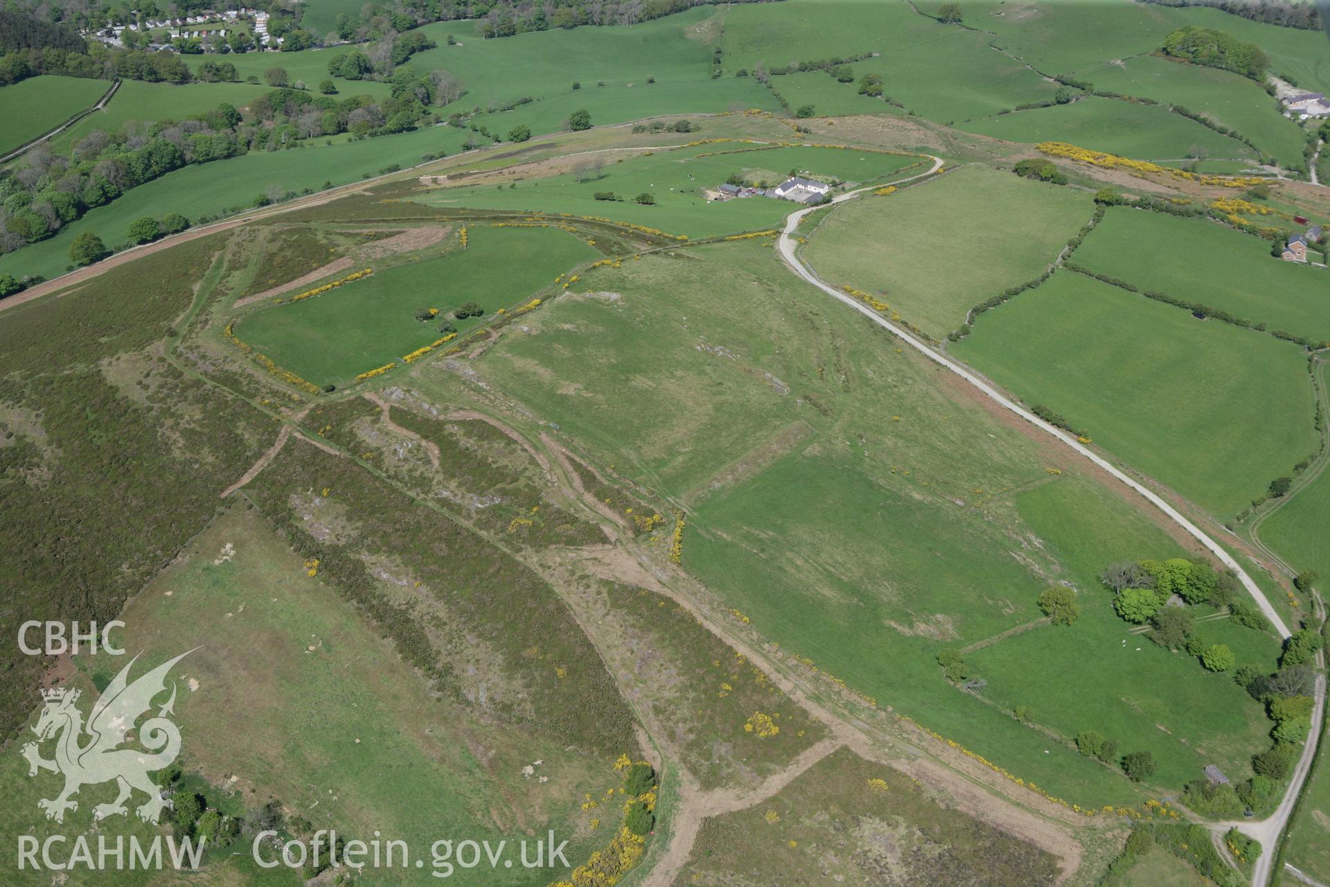 RCAHMW colour oblique photograph of Mynydd-y-Gaer Hillfort. Taken by Toby Driver on 03/05/2011.