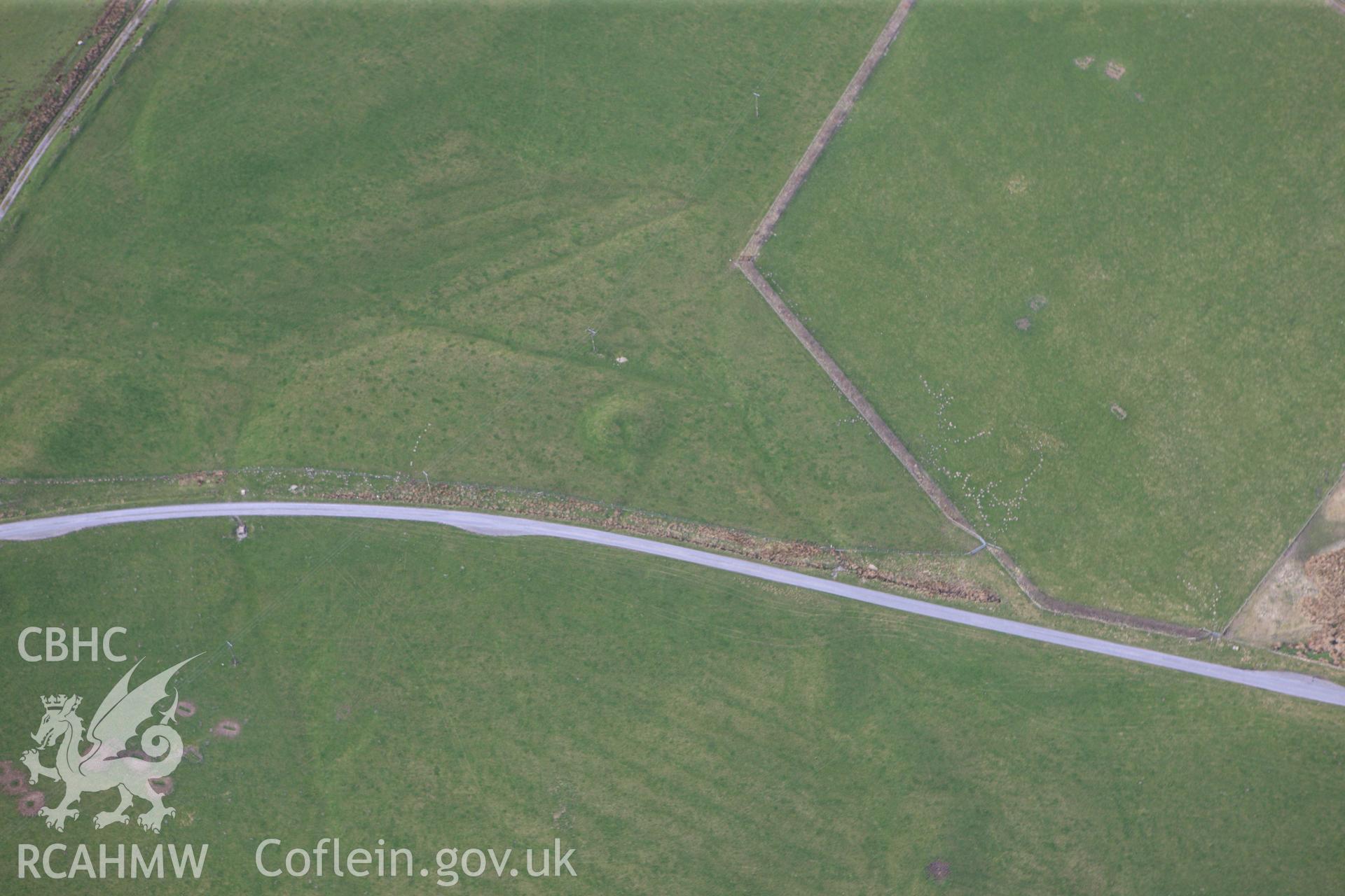 RCAHMW colour oblique photograph of Penfforddlas Barrows. Taken by Toby Driver on 22/03/2011.