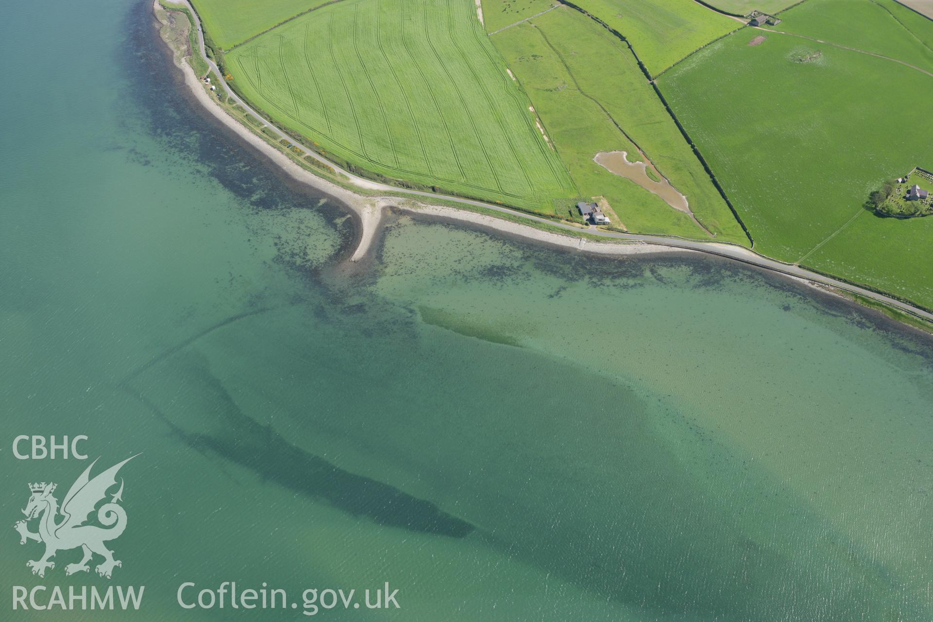 RCAHMW colour oblique photograph of Coed Gwyrfai Fish Trap. Taken by Toby Driver on 03/05/2011.
