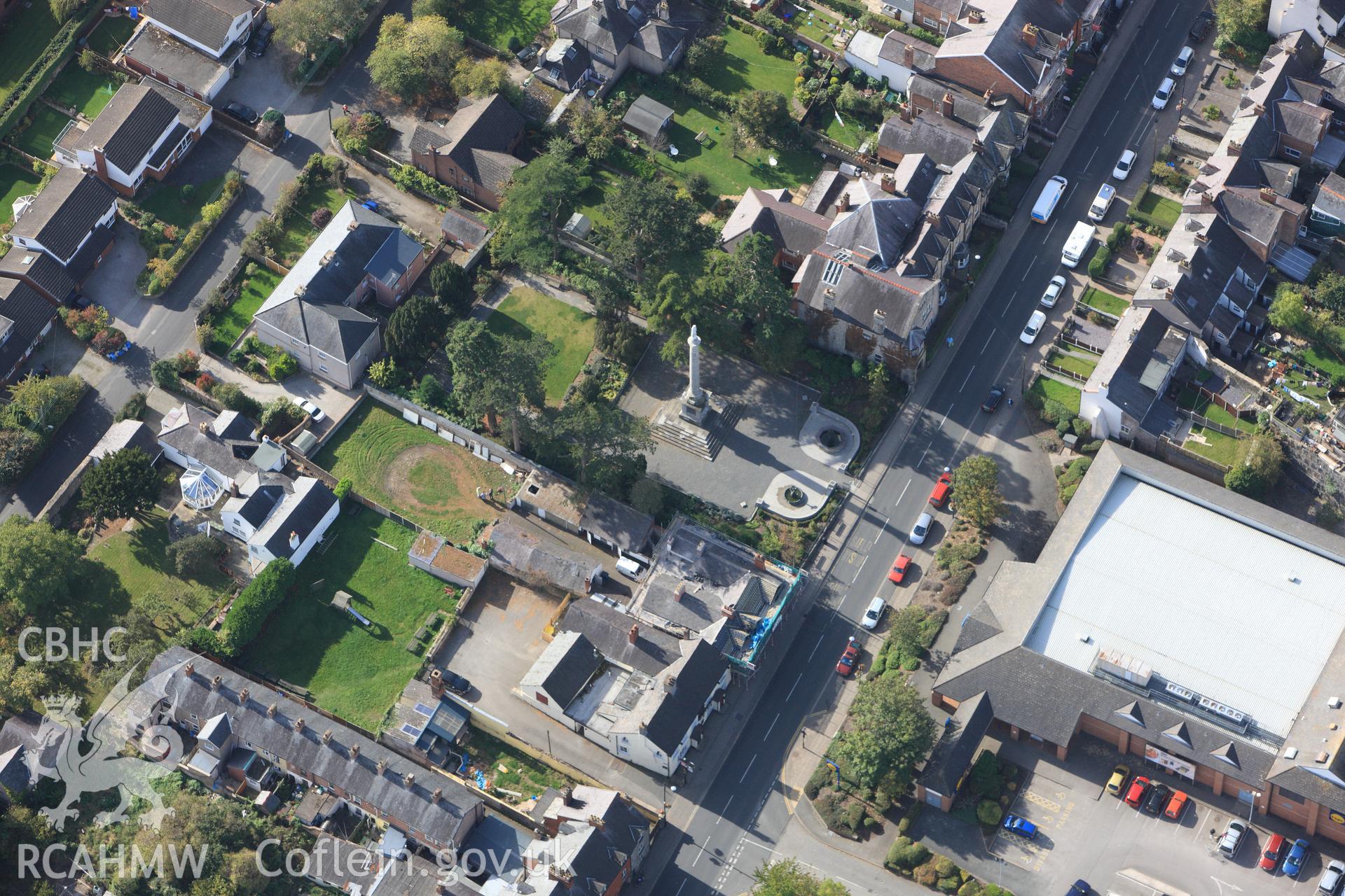 RCAHMW colour oblique photograph of Jubilee Fountain, Denbigh. Taken by Toby Driver on 04/10/2011.
