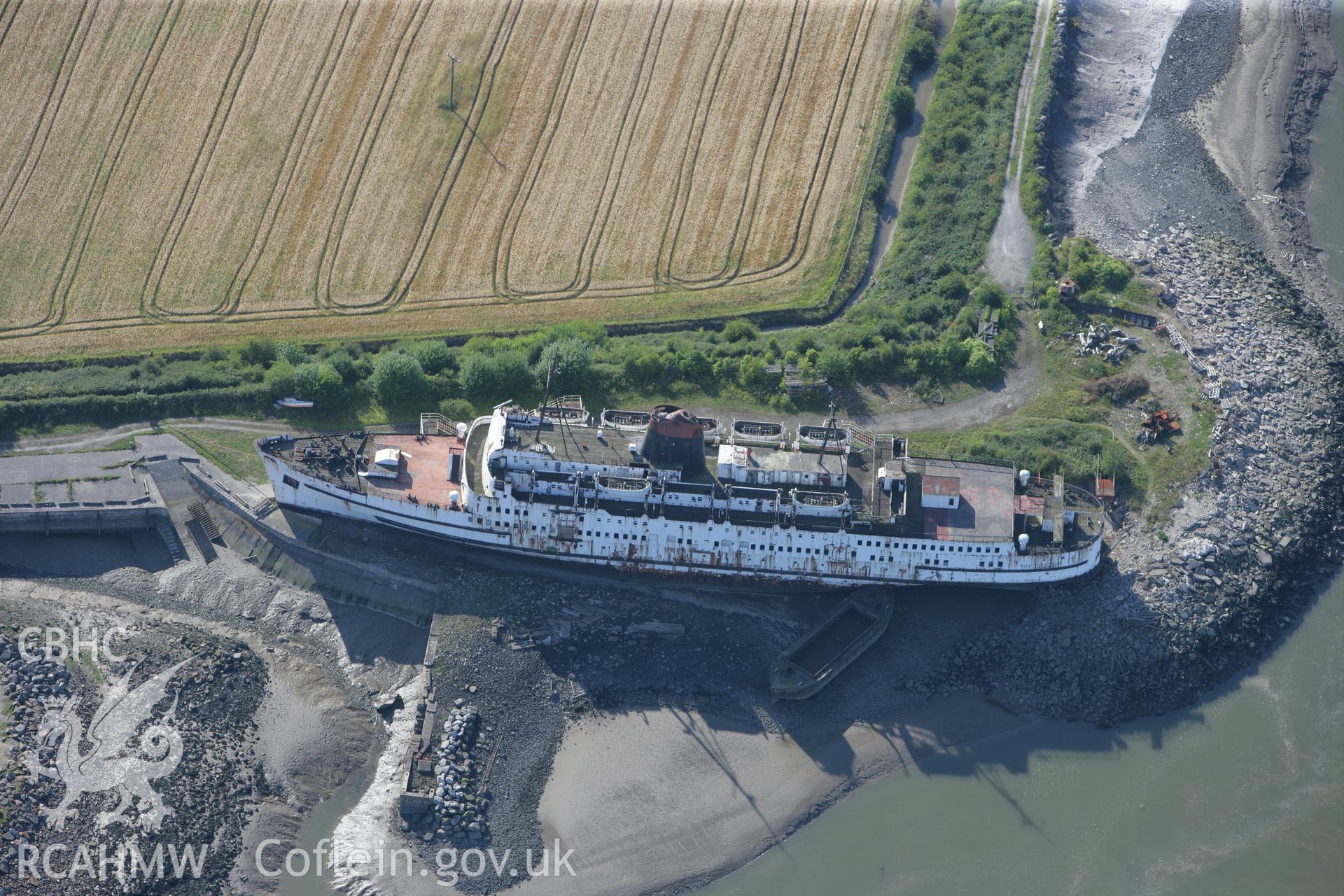RCAHMW colour oblique photograph of Wreck of the Duke of Lancaster. Taken by Toby Driver and Oliver Davies on 27/07/2011.