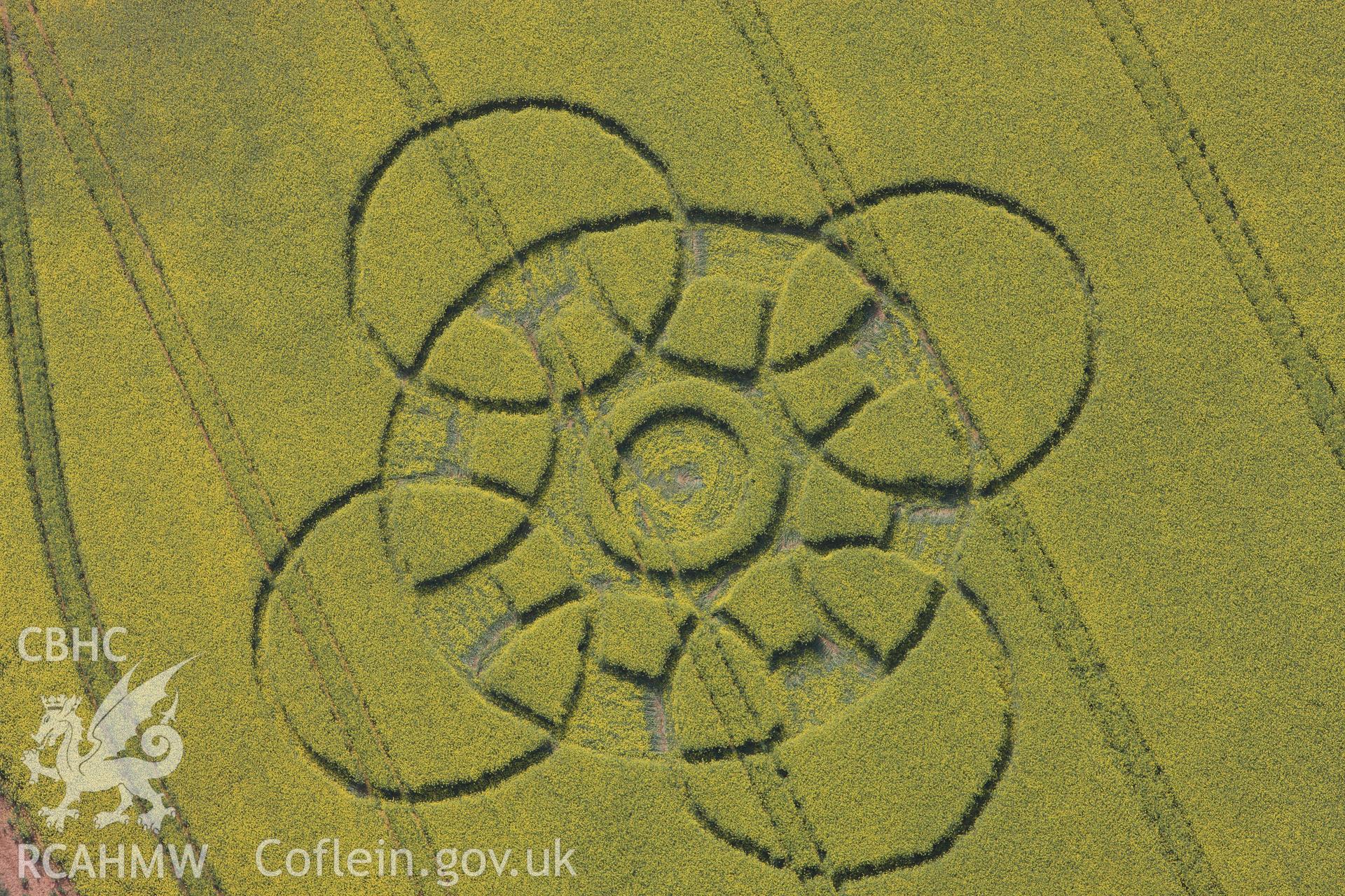 RCAHMW colour oblique photograph of Innage, Chepstow, modern crop circle. Taken by Toby Driver on 26/04/2011.