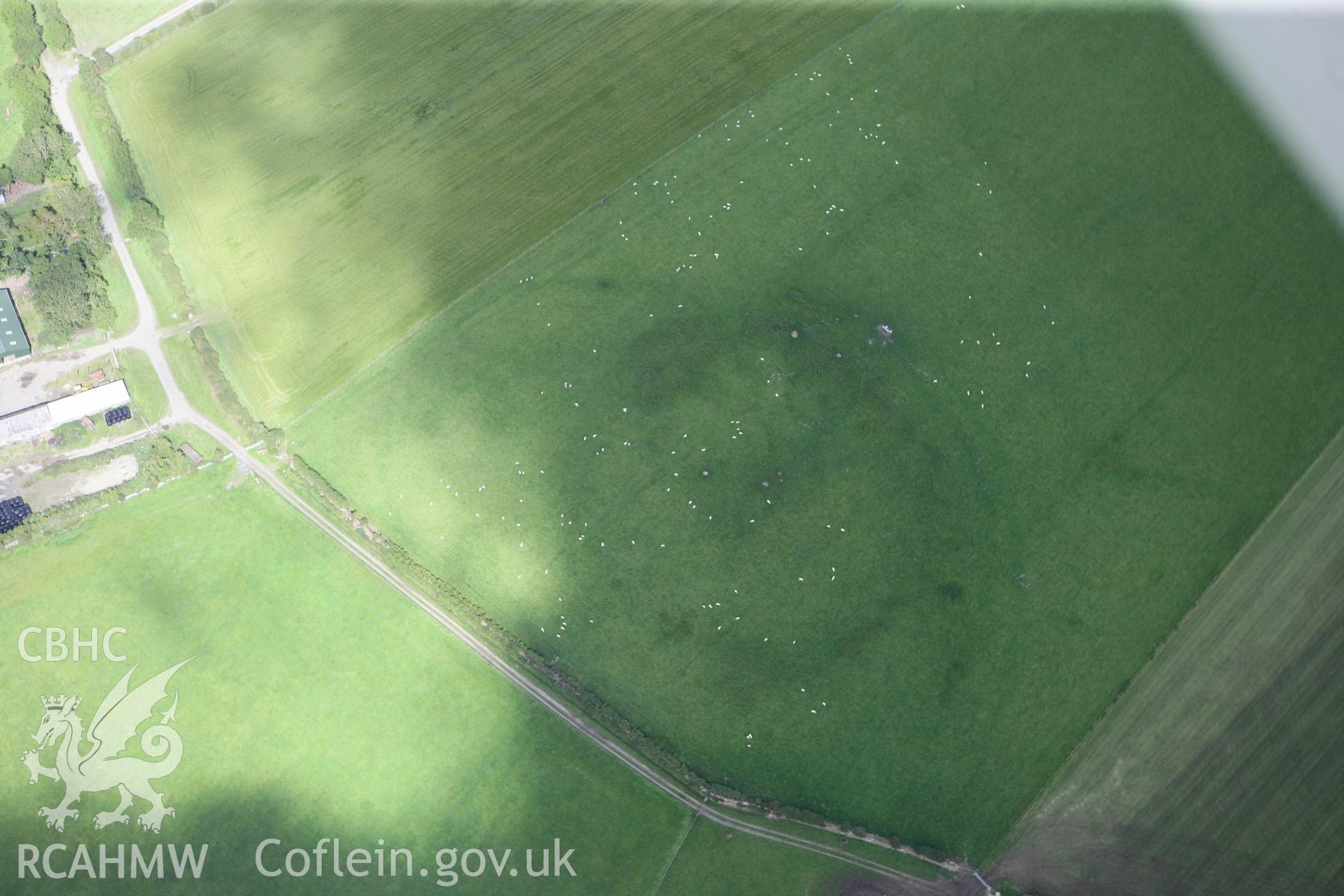 RCAHMW colour oblique photograph of Y Werthyr Hillfort. Taken by Toby Driver on 20/07/2011.