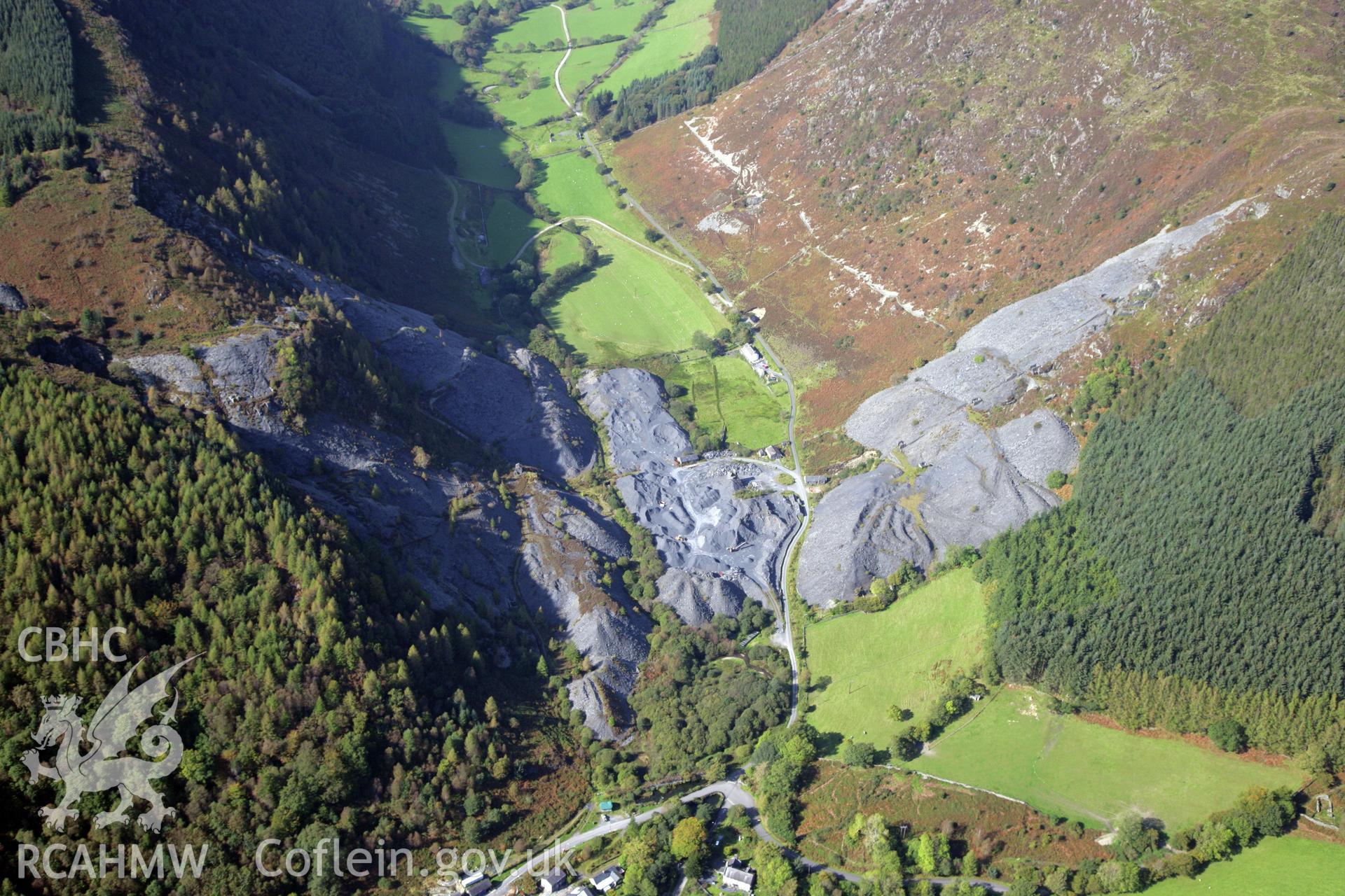 RCAHMW colour oblique photograph of Aberllefenni Slate Quarry, Water Balance Incline. Taken by Oliver Davies on 29/09/2011.
