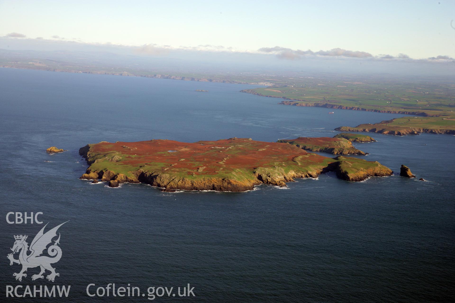 RCAHMW colour oblique photograph of Skokholm Island, viewed from the west. Taken by O. Davies & T. Driver on 22/11/2013.