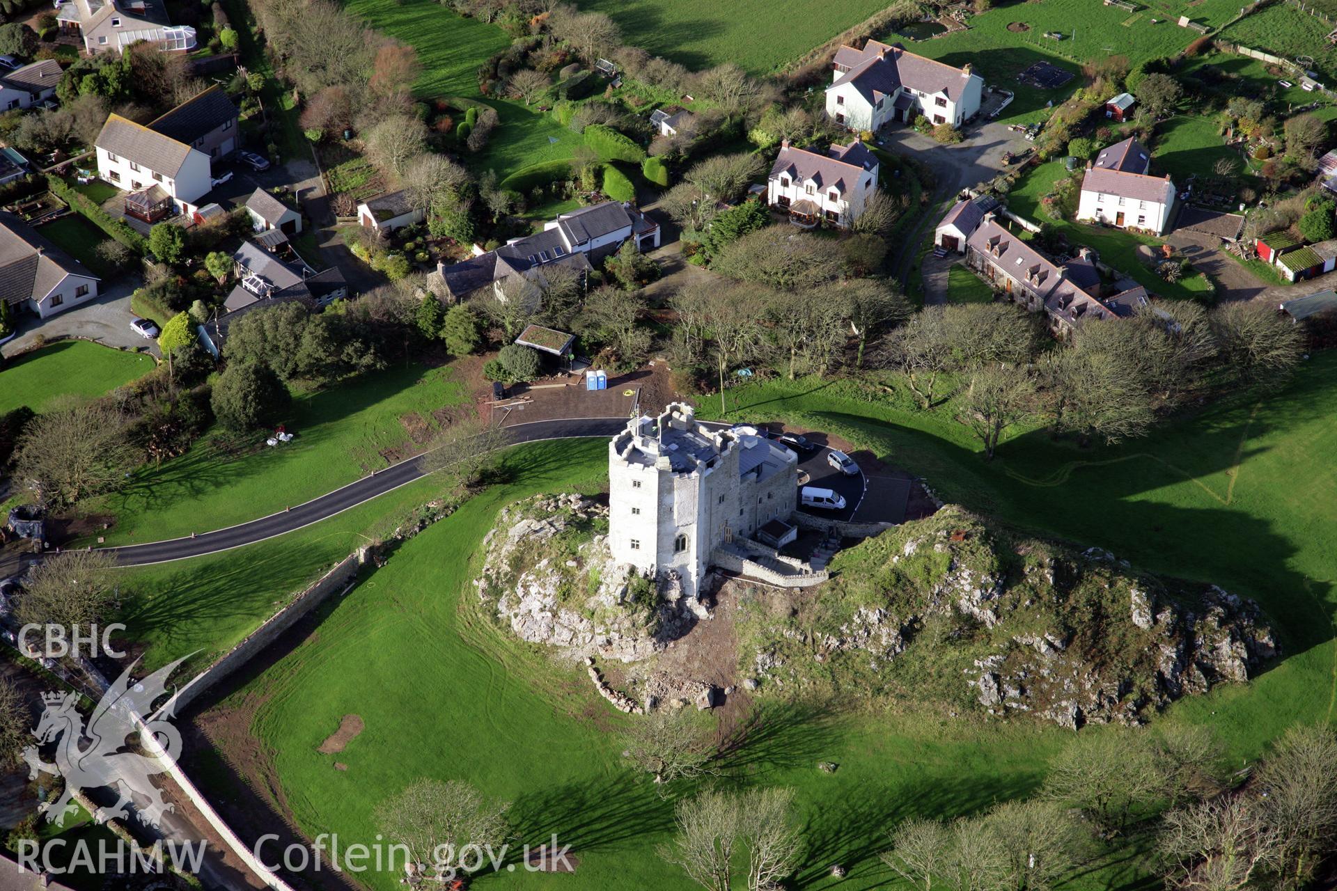 RCAHMW colour oblique photograph of Roch Castle, viewed from the south-east. Taken by O. Davies & T. Driver on 22/11/2013.