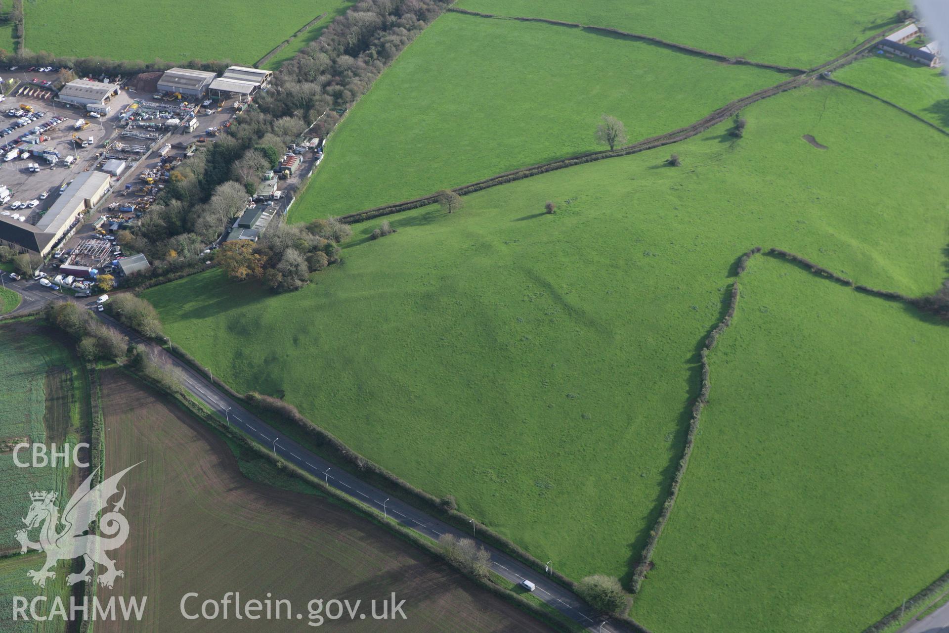 RCAHMW colour oblique photograph of Twyn Bwmbegan Field System. Taken by Toby Driver on 17/11/2011.