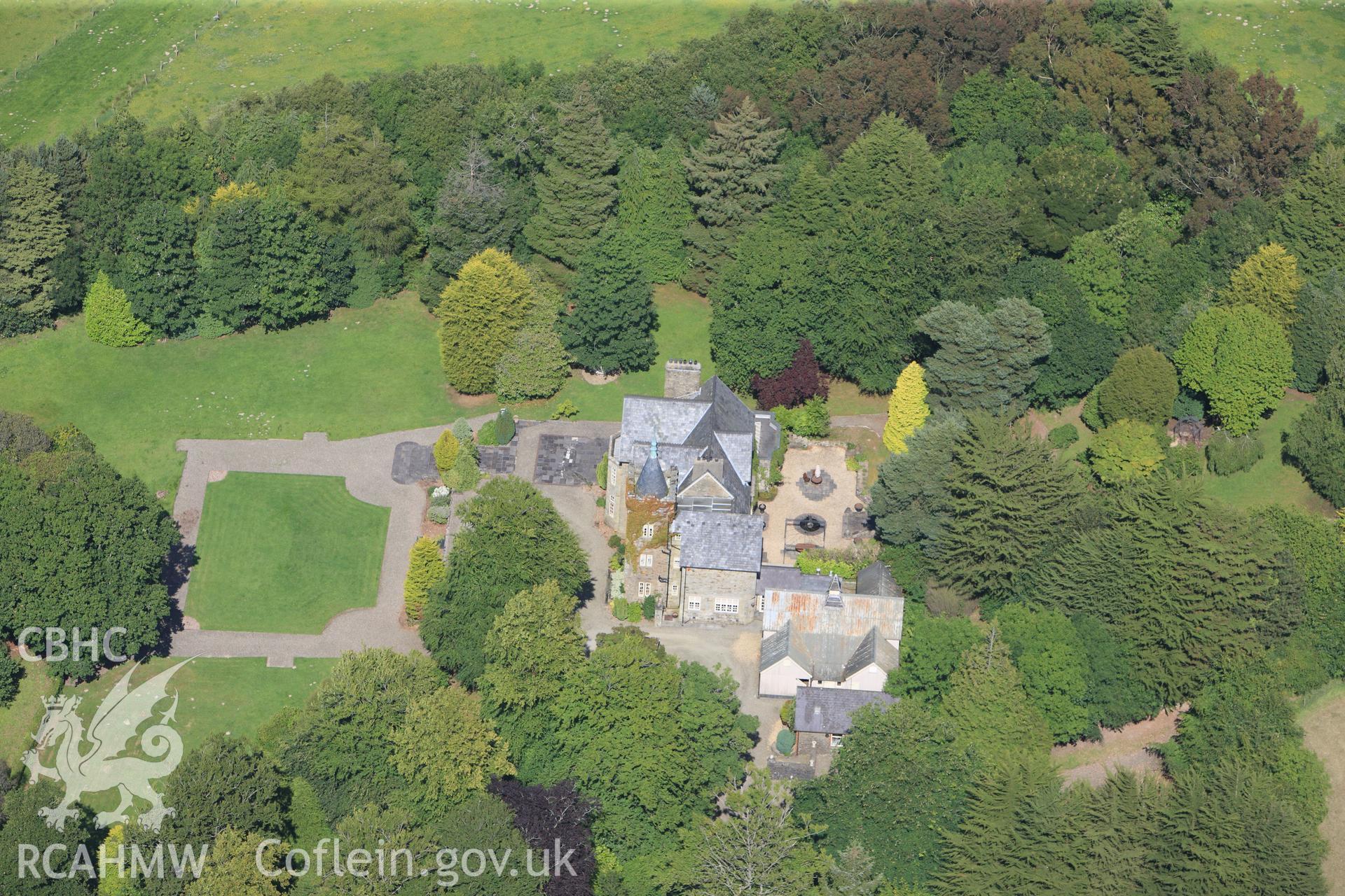 RCAHMW colour oblique photograph of Gwynfryn, Llanarth. Taken by Toby Driver and Oliver Davies on 28/06/2011.