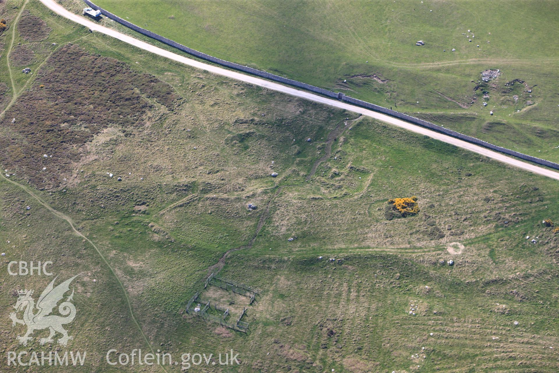 RCAHMW colour oblique photograph of Hwylfa'r Ceirw Deserted Rural Settlement. Taken by Toby Driver on 03/05/2011.