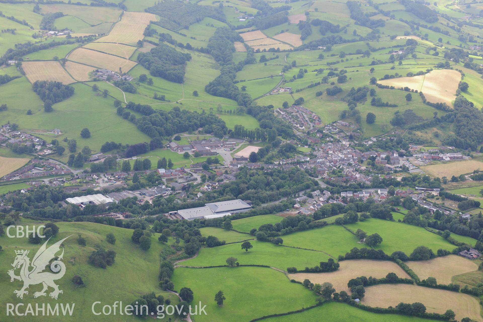 RCAHMW colour oblique photograph of Llanfyllin. Taken by Toby Driver on 27/07/2012.