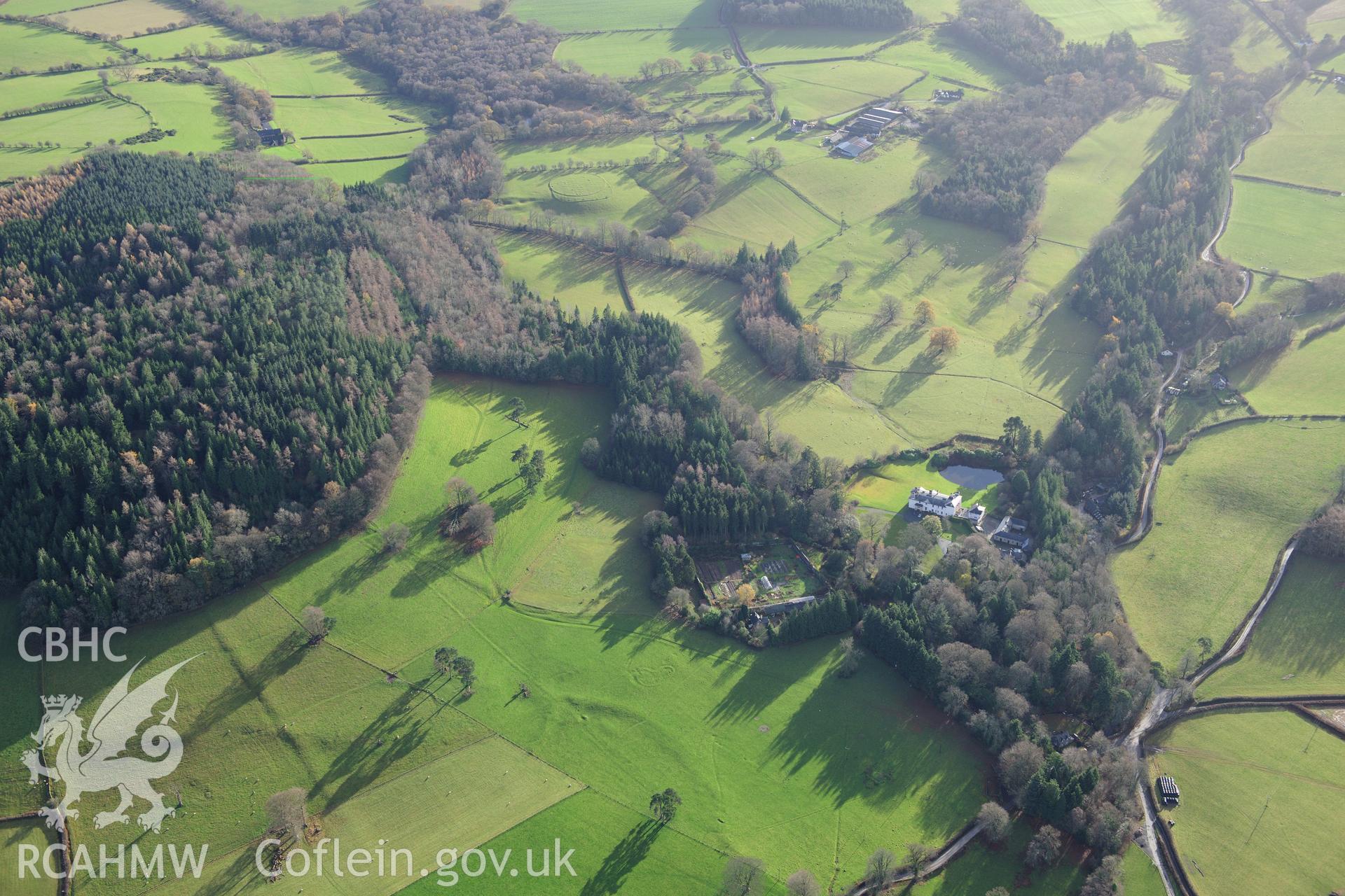 RCAHMW colour oblique photograph of Ffrwdgrech, garden, earthworks of relict field systems. Taken by Toby Driver on 23/11/2012.