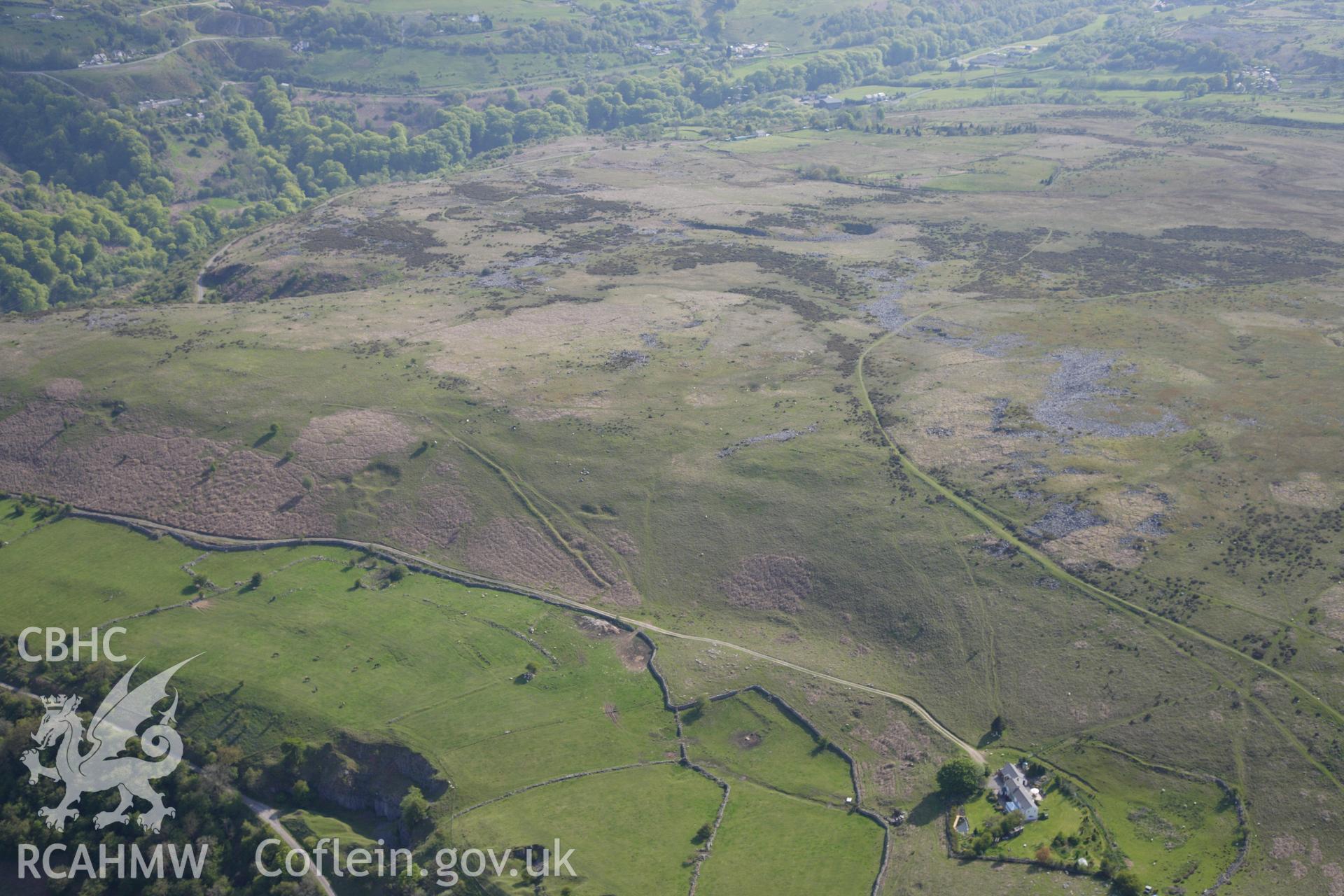 RCAHMW colour oblique photograph of Disgwylfa Tramroads; Pant Draenog tramroad. Taken by Toby Driver on 22/05/2012.