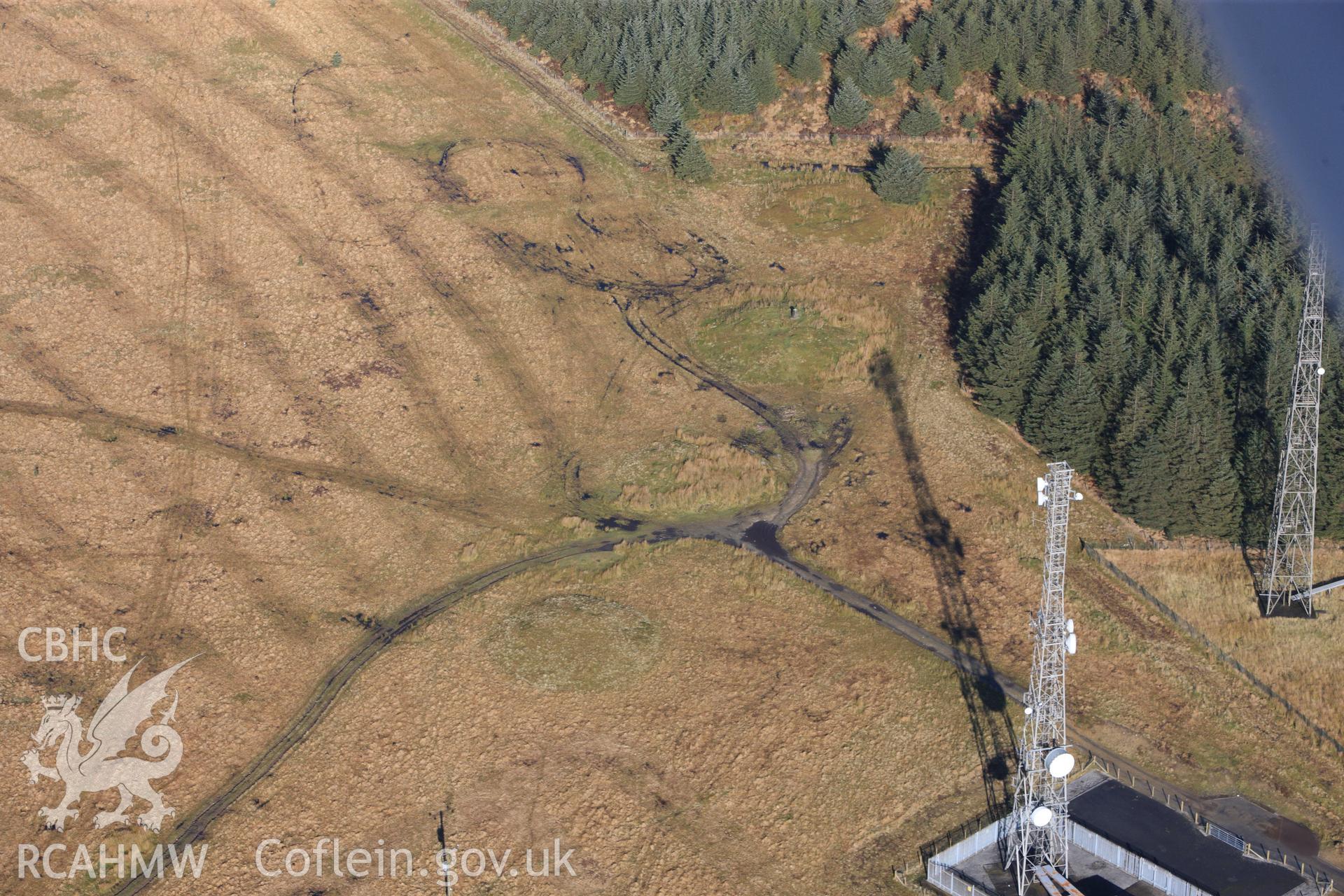 RCAHMW colour oblique photograph of Crugiau Edryd, cairn cemetery. Taken by Toby Driver on 05/11/2012.