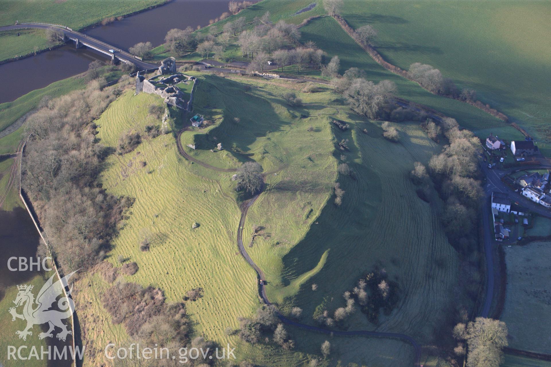 RCAHMW colour oblique photograph of Dryslwyn Castle, Dryslwyn. Taken by Toby Driver on 27/01/2012.