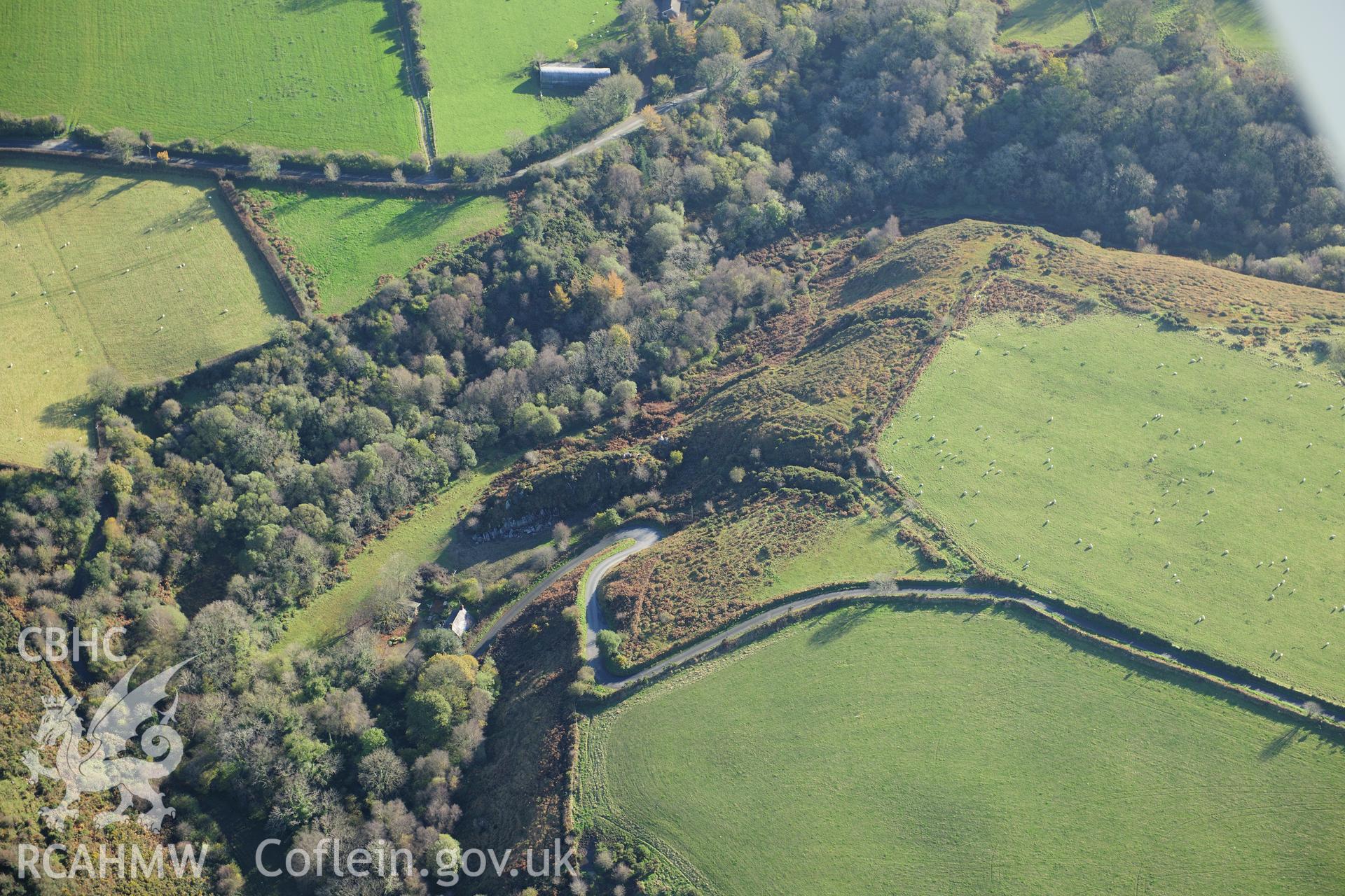 RCAHMW colour oblique photograph of Craig Rhosyfelin, prehistoric quarry. Taken by Toby Driver on 05/11/2012.