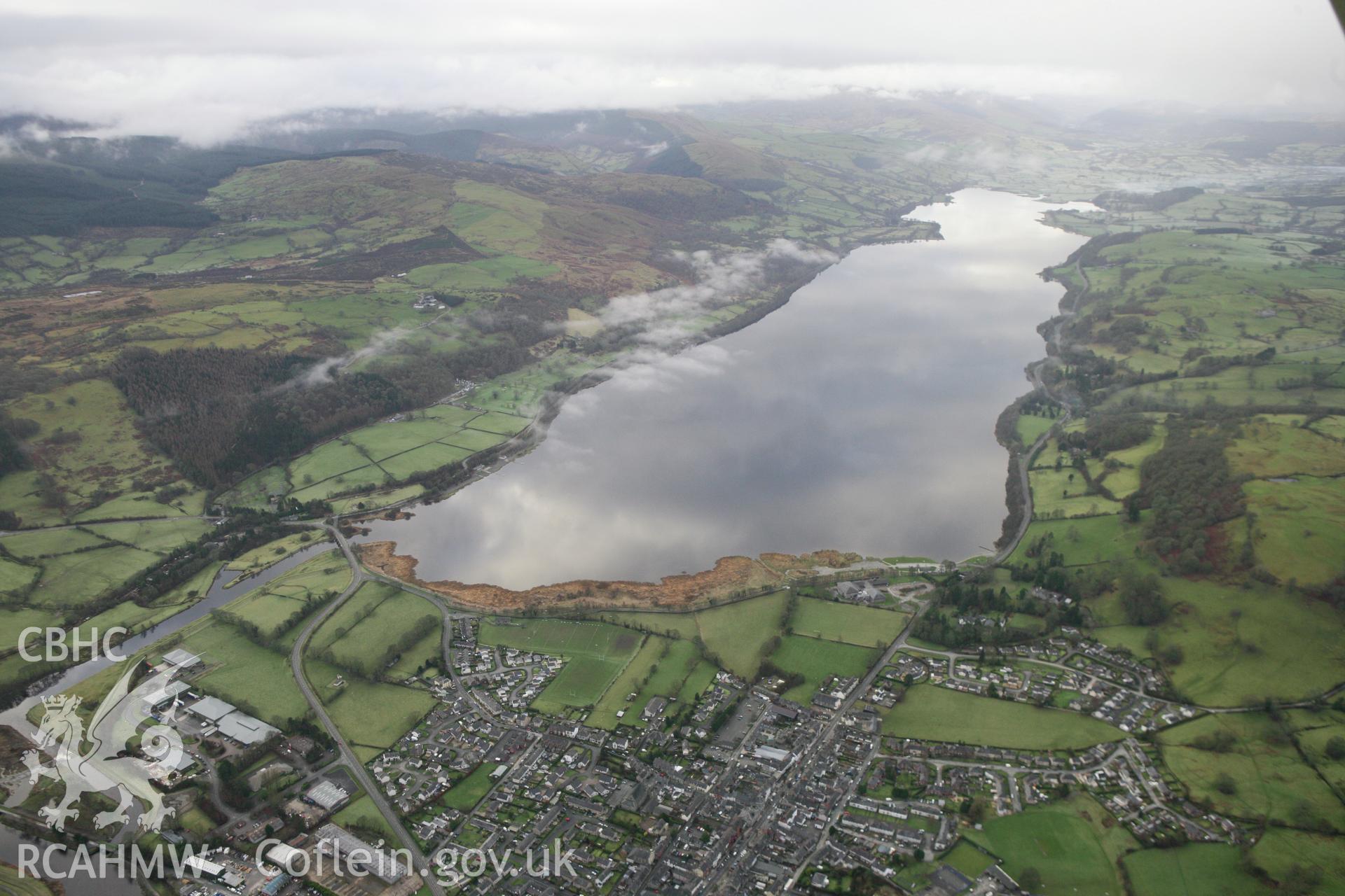 RCAHMW colour oblique photograph of Llyn Tegid, Bala Lake, view from north-east over Bala. Taken by Toby Driver on 13/01/2012.