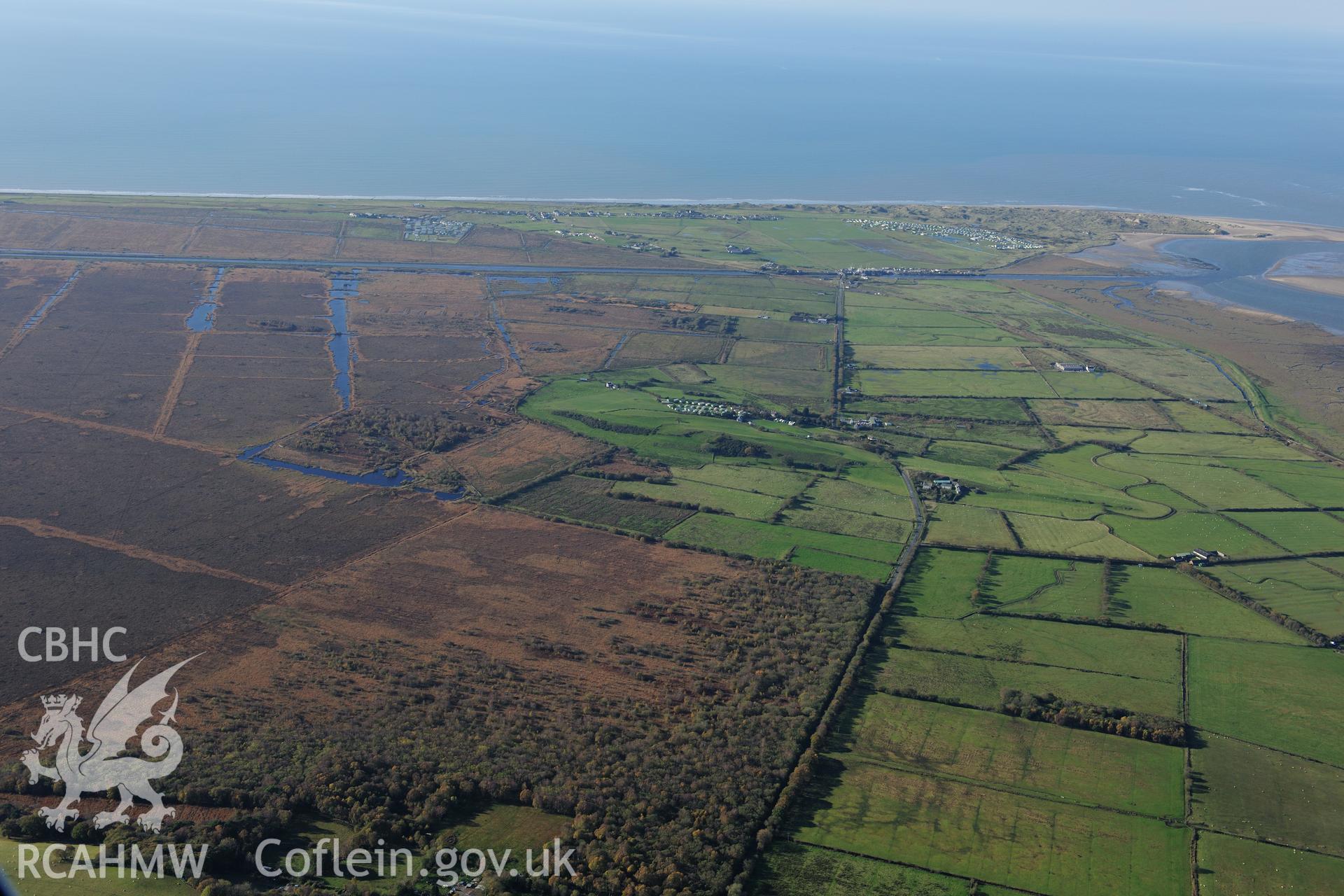RCAHMW colour oblique photograph of Cors Fochno, Borth Bog, landscape view from east near Ty-hwnt. Taken by Toby Driver on 05/11/2012.