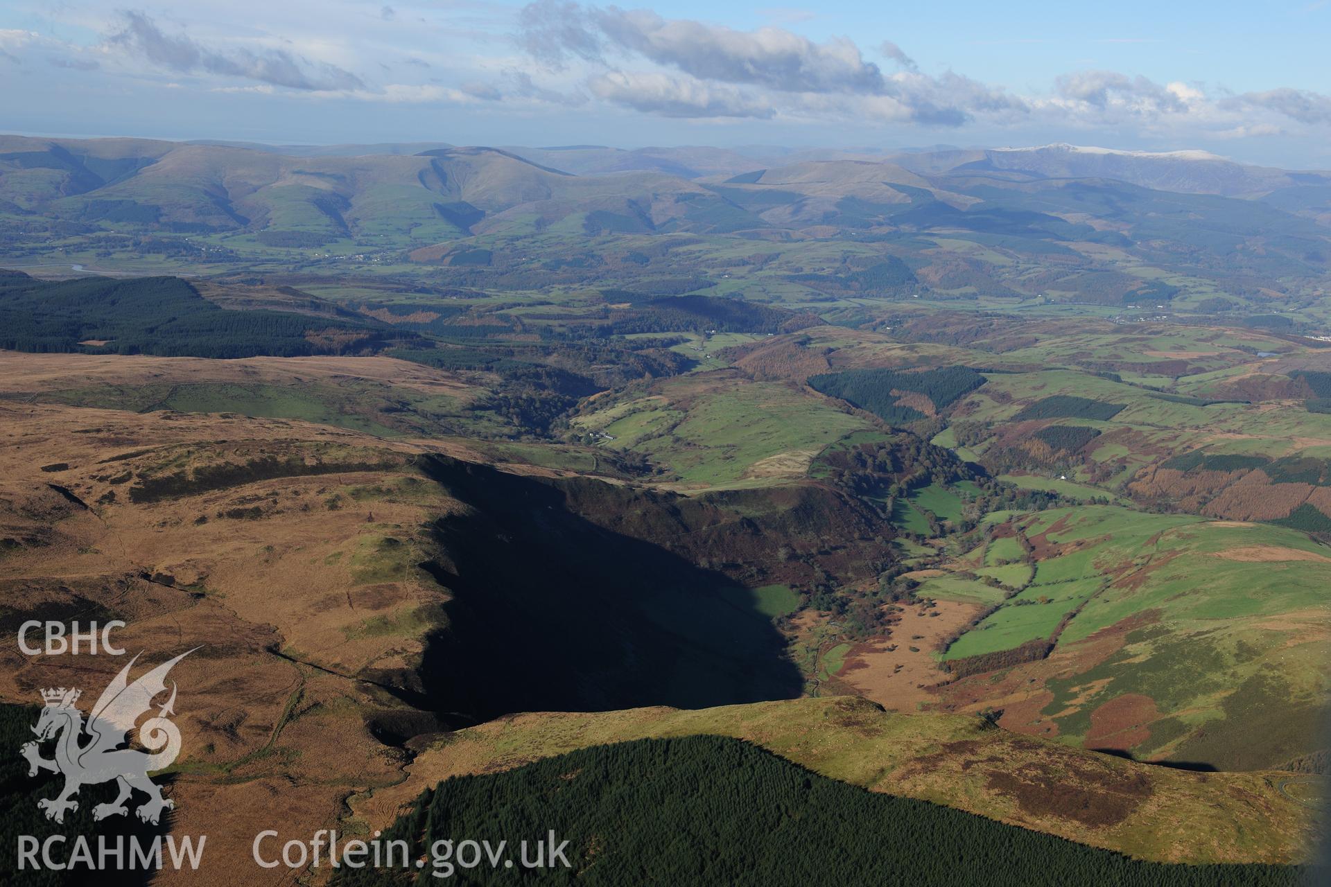 RCAHMW colour oblique photograph of Pistyll y Llyn, landscape from south-east. Taken by Toby Driver on 05/11/2012.