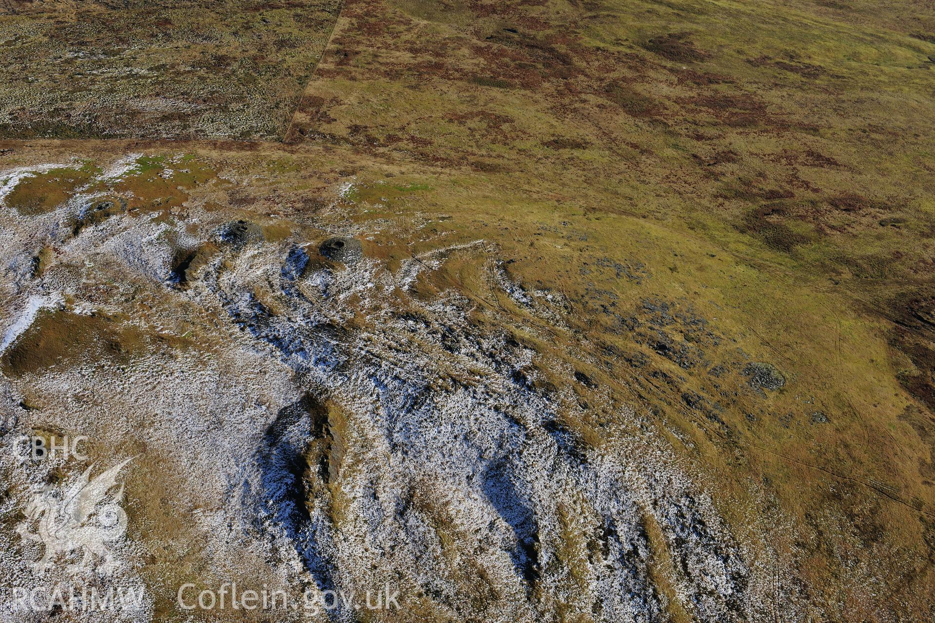 RCAHMW colour oblique photograph of Pen Pumlumon Arwystli cairn cemetery. Taken by Toby Driver on 05/11/2012.