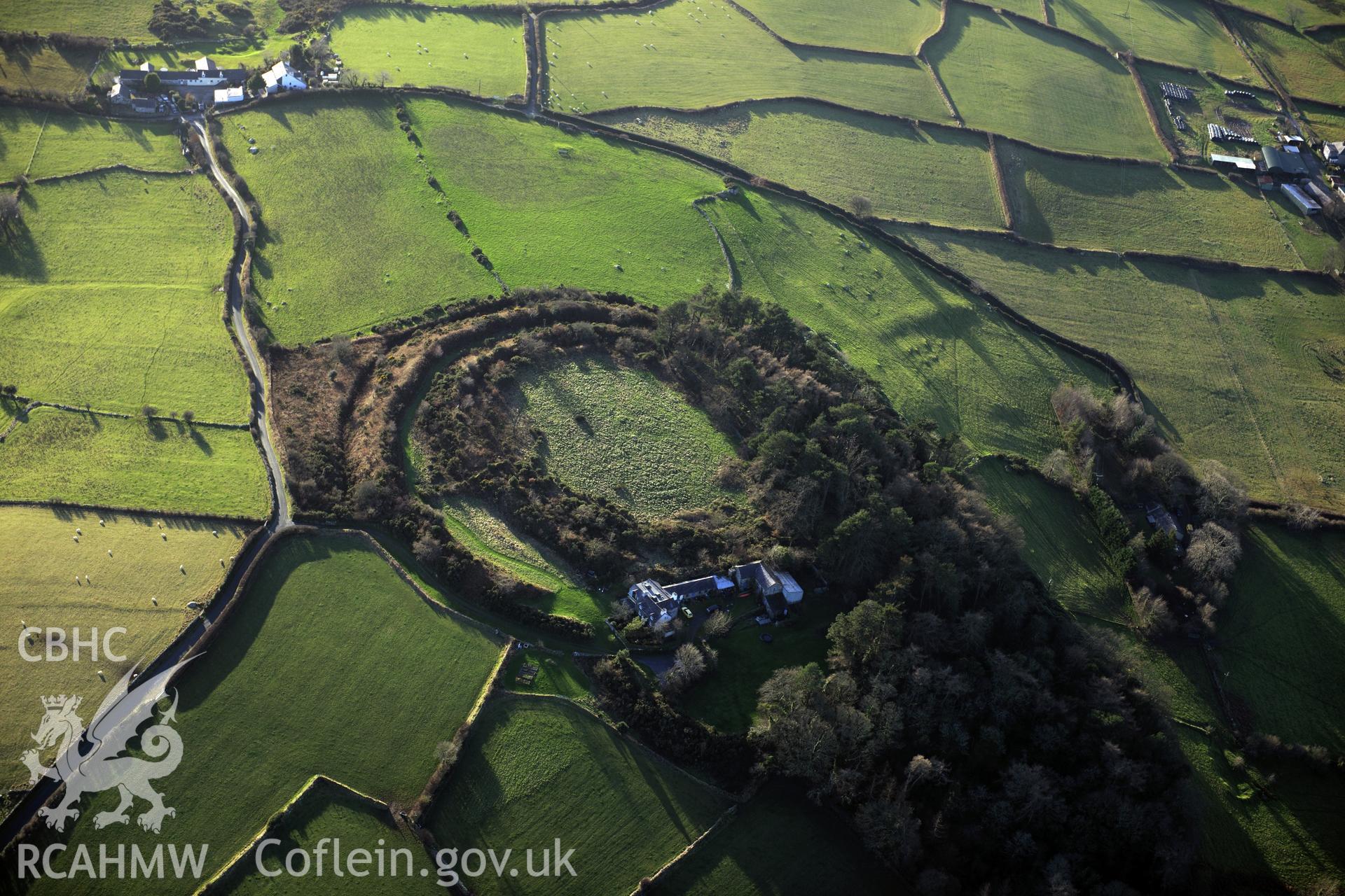 RCAHMW colour oblique photograph of Dinas Dinorwig Hillfort. Taken by Toby Driver on 10/12/2012.