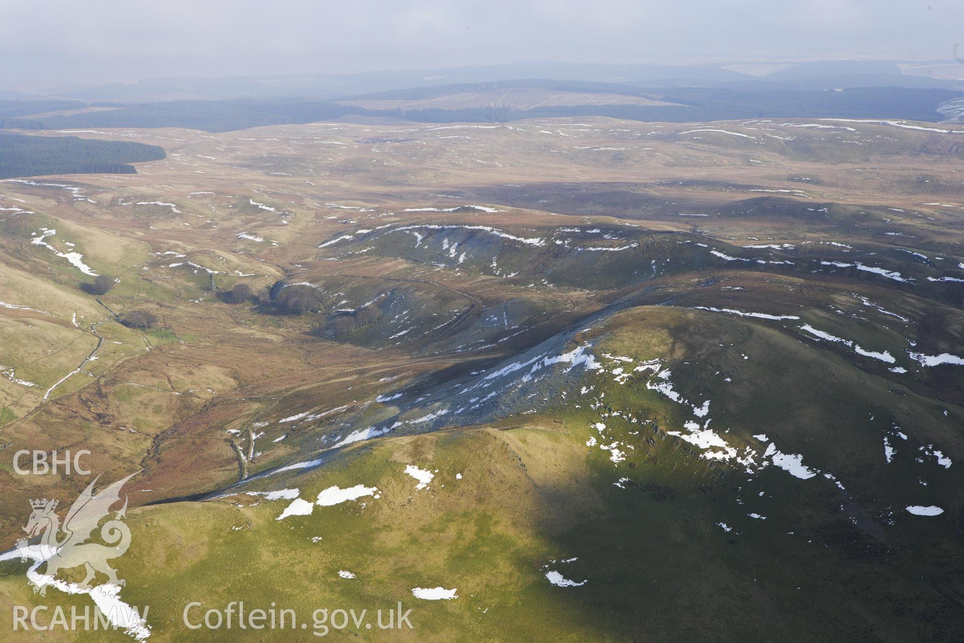 RCAHMW colour oblique photograph of Castell Rhyfel. Taken by Toby Driver on 07/02/2012.