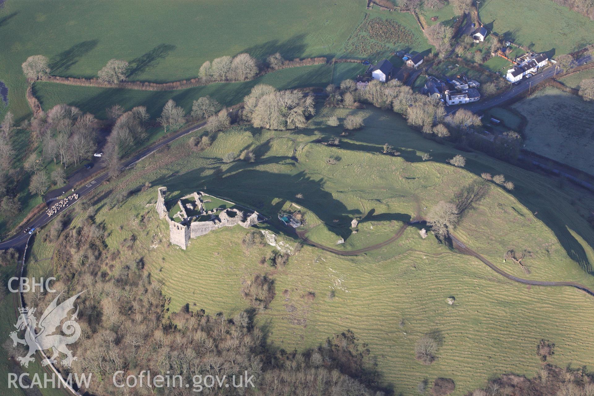 RCAHMW colour oblique photograph of Dryslwyn Castle, Dryslwyn. Taken by Toby Driver on 27/01/2012.
