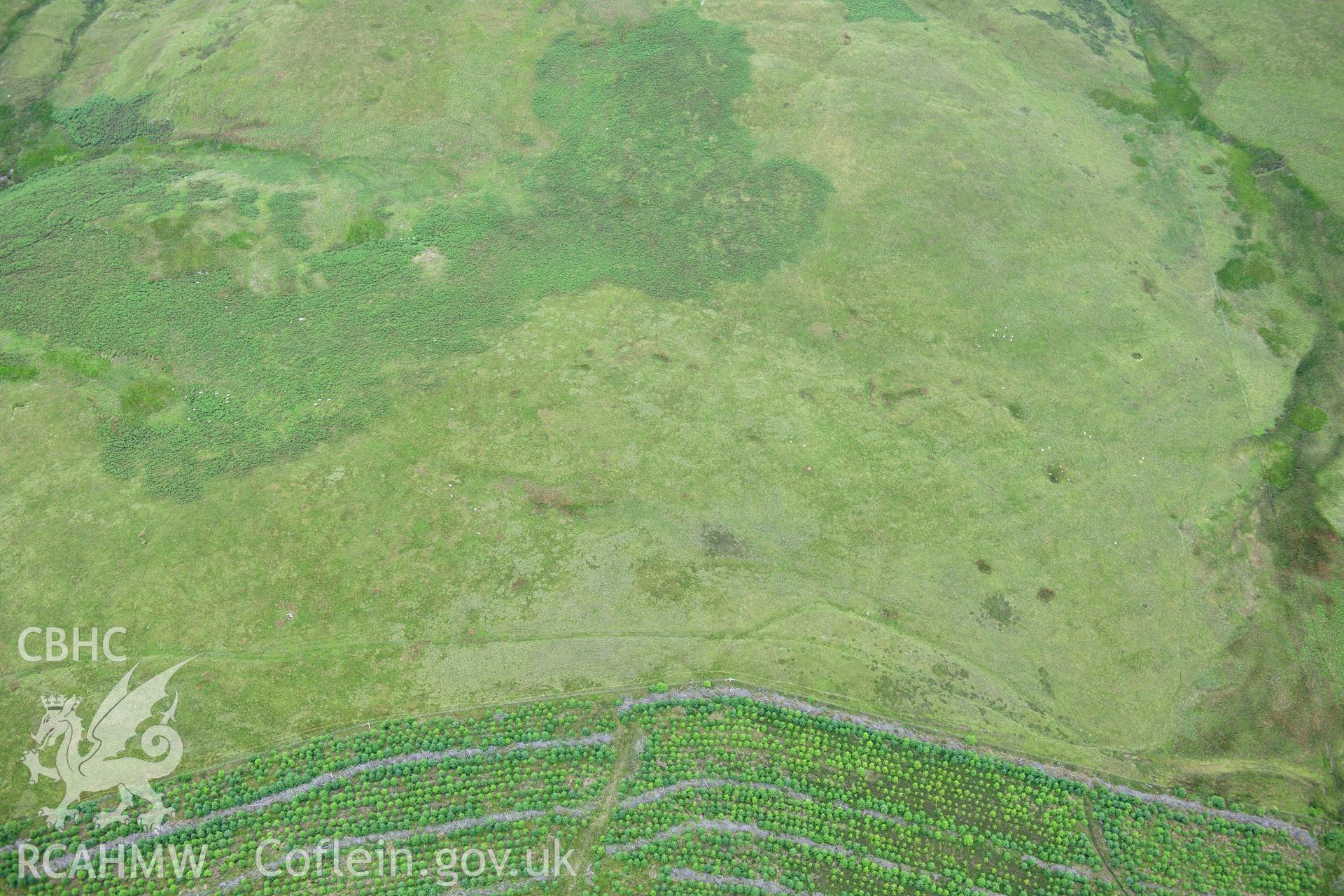 RCAHMW colour oblique photograph of Bwlch Sych, Cairn I. Taken by Toby Driver on 27/07/2012.
