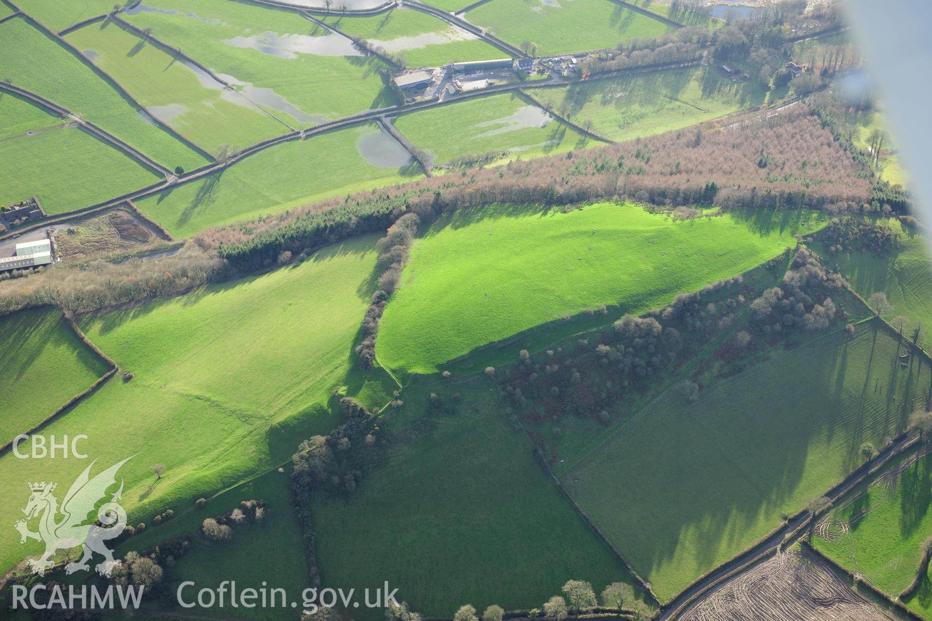 RCAHMW colour oblique photograph of Merlins Hill hillfort. Taken by Toby Driver on 28/11/2012.