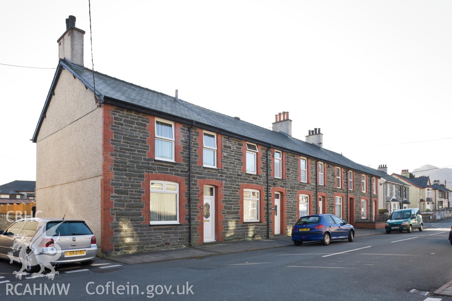 95-91 Wynne Road from the east.