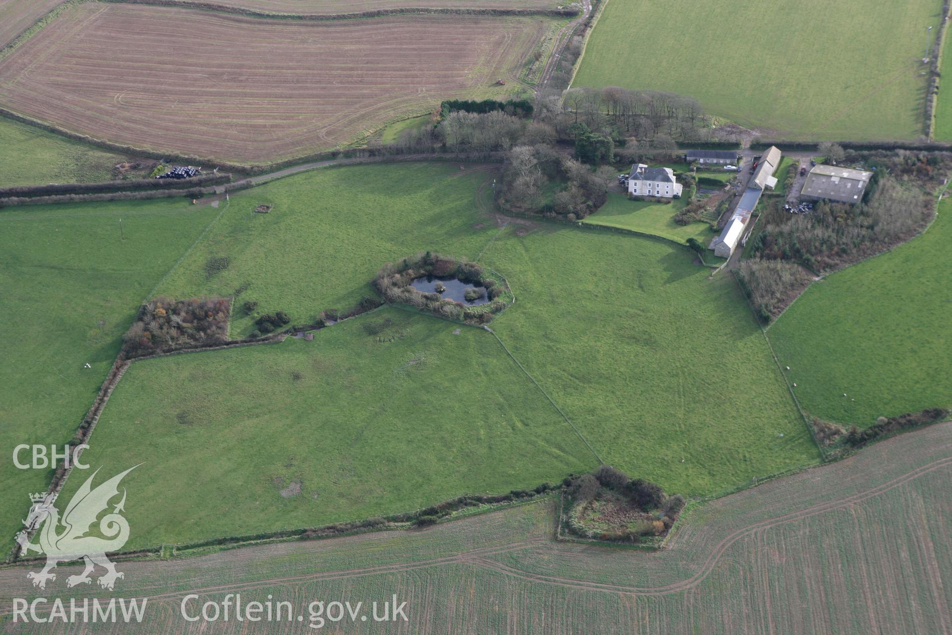 RCAHMW colour oblique photograph of Castle Cenlas (Castell Cenlas). Taken by Toby Driver on 16/11/2010.