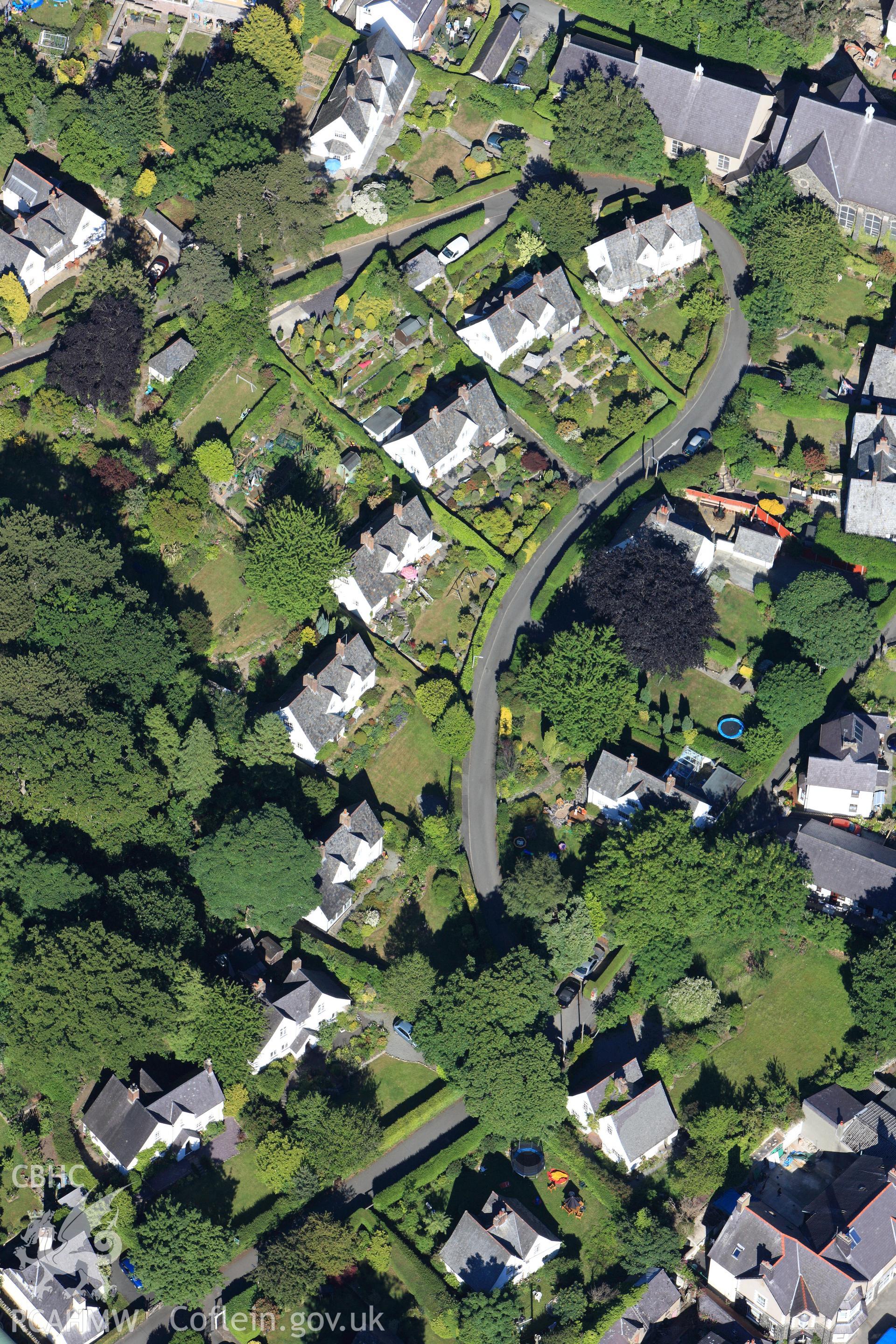 RCAHMW colour oblique photograph of The Close, Llanfairfechan. Taken by Toby Driver on 16/06/2010.