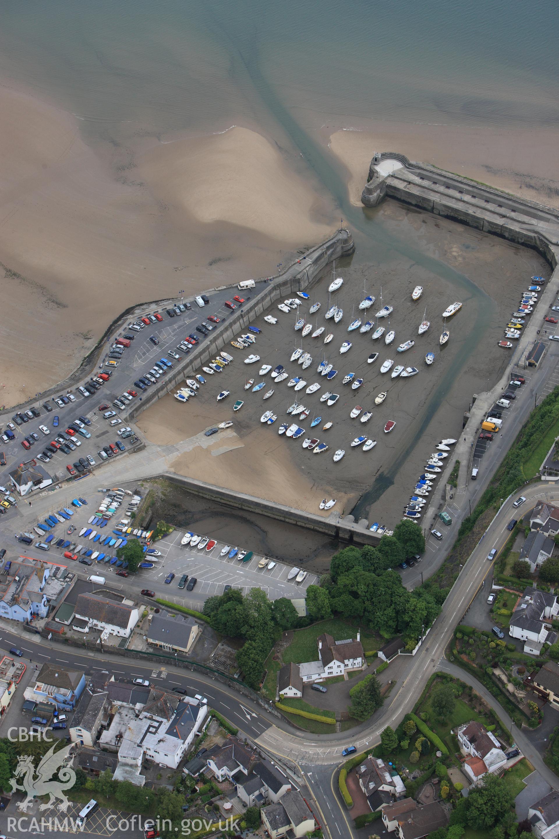 RCAHMW colour oblique photograph of Saundersfoot harbour. Taken by Toby Driver on 11/06/2010.