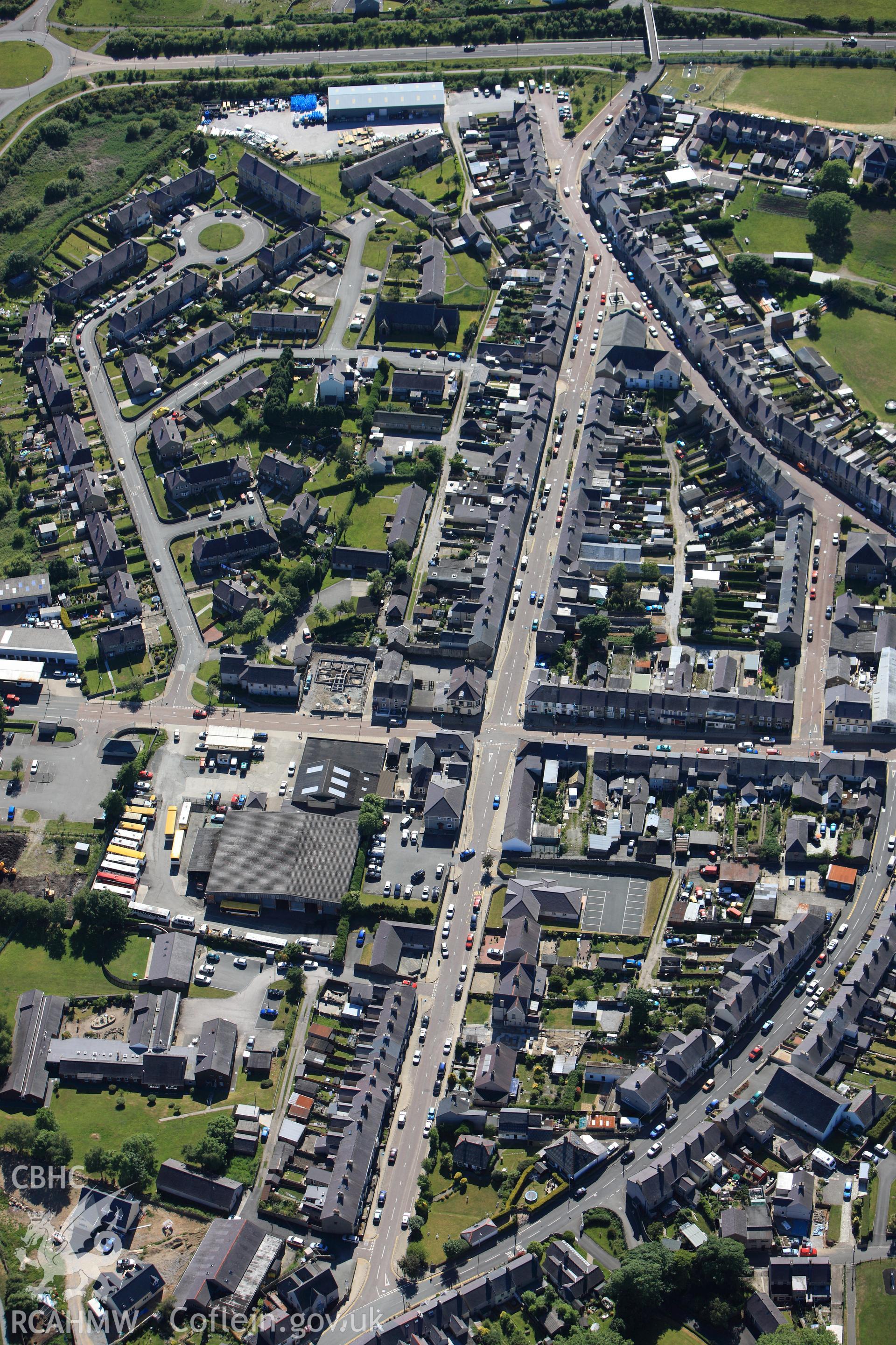 RCAHMW colour oblique photograph of Penygroes village. Taken by Toby Driver on 16/06/2010.