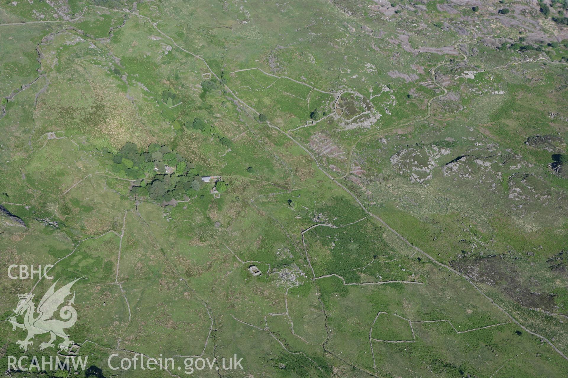 RCAHMW colour oblique photograph of Pen-y-Gaer Camp. Taken by Toby Driver on 16/06/2010.