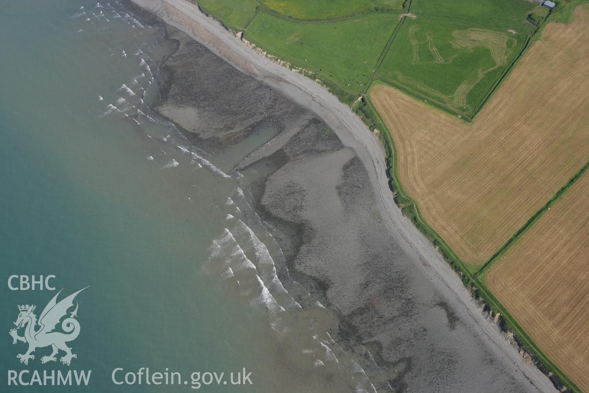 RCAHMW colour oblique photograph of Aberarth fish traps (South-Western group);Goredi. Taken by Toby Driver on 25/05/2010.