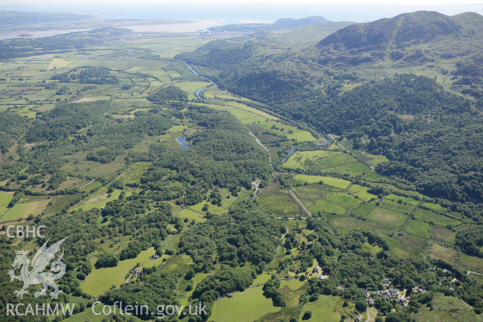 RCAHMW colour oblique photograph of Nantmor village, with Moel-ddu and Tremadog Bay in the distance. Taken by Toby Driver on 16/06/2010.