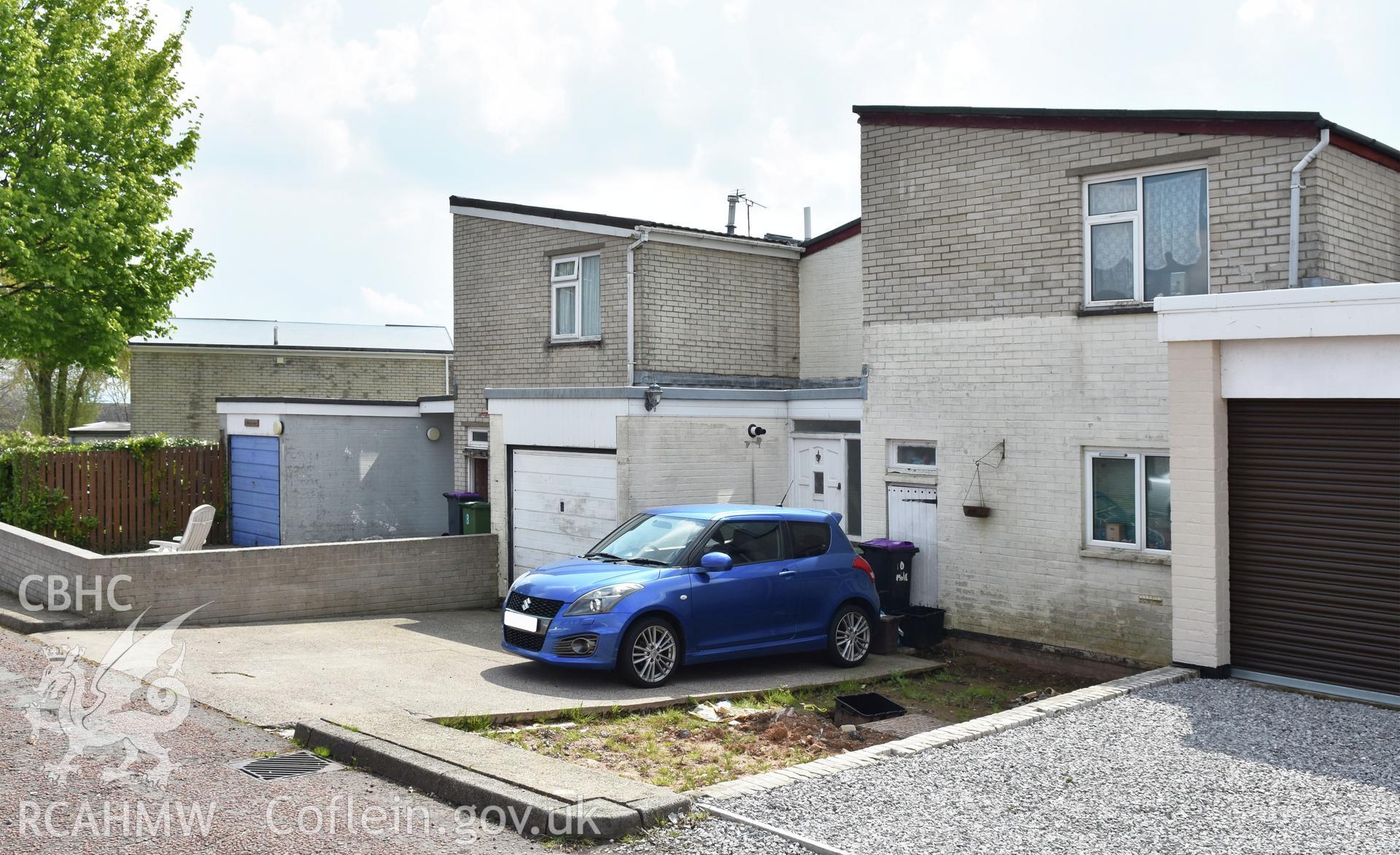 Exterior view showing rear elevation of Cwmbran Development Corporation housing at Jule Road in the Fairwater Neighbourhood of Cwmbran, photographed by Susan Fielding of RCAHMW on 1 May 2021.