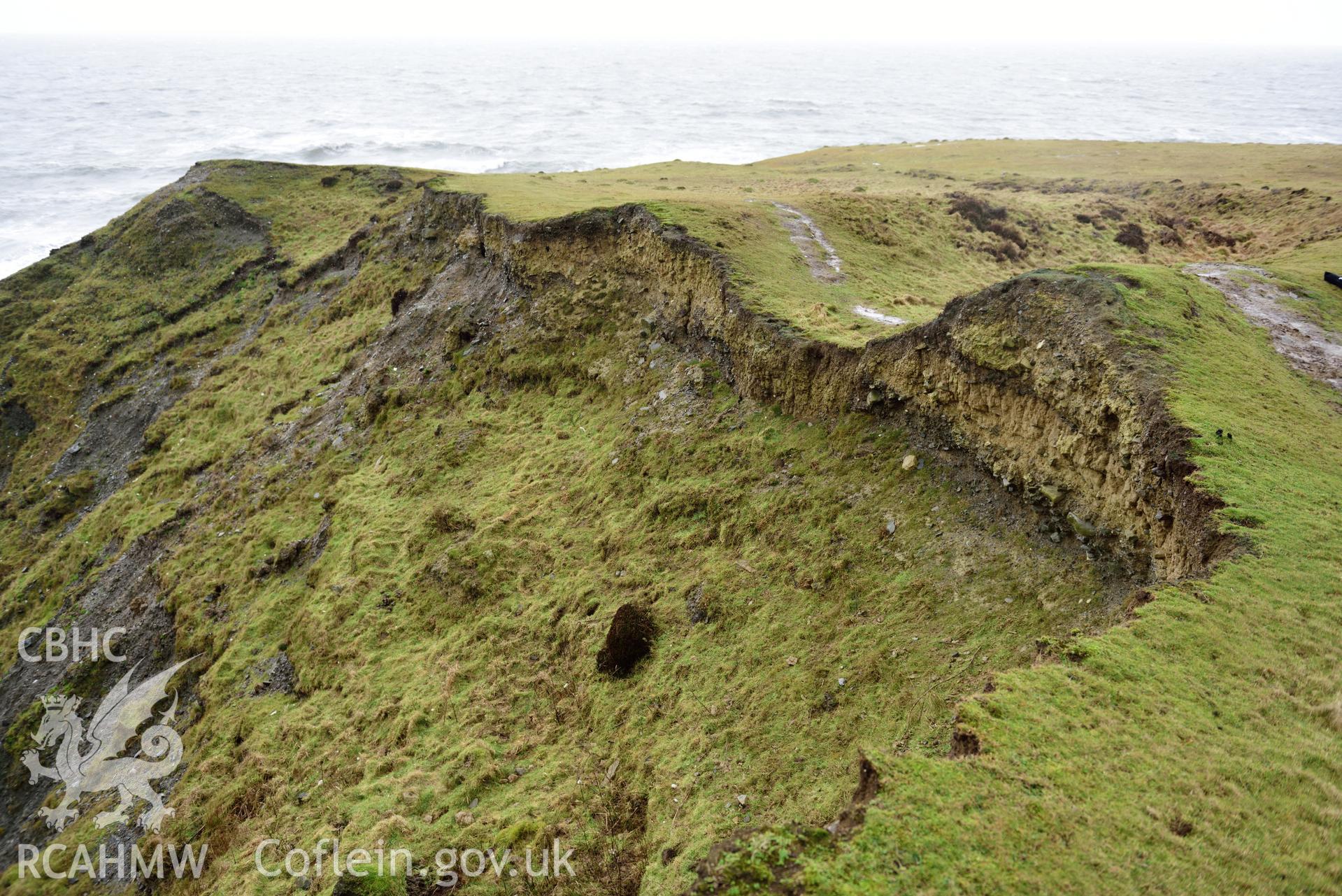 Castell Bach (NPRN 93914). Eroding section edge. Camera facing N. Taken by Daniel Hunt for the purpose of site monitoring 13/02/2018.
Produced with EU funds through the Ireland Wales Co-operation Programme 2014-2020. All material made freely available through the Open Government Licence.