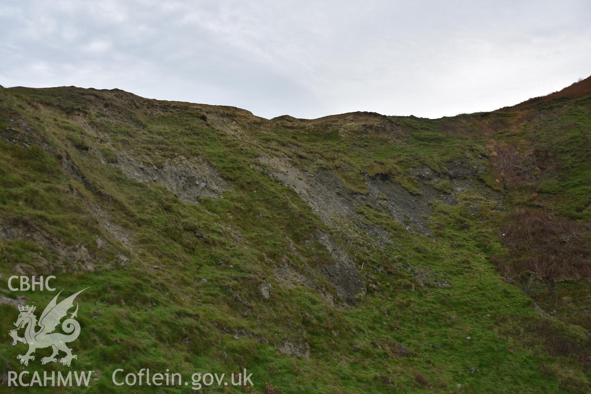 Cliff edge with eroding section from photographic survey of Castell Bach (NPRN 93914) by Louise Barker for CHERISH project site monitoring 31/10/2018.
Produced with EU funds through the Ireland Wales Co-operation Programme 2014-2020. All material made freely available through the Open Government Licence.
