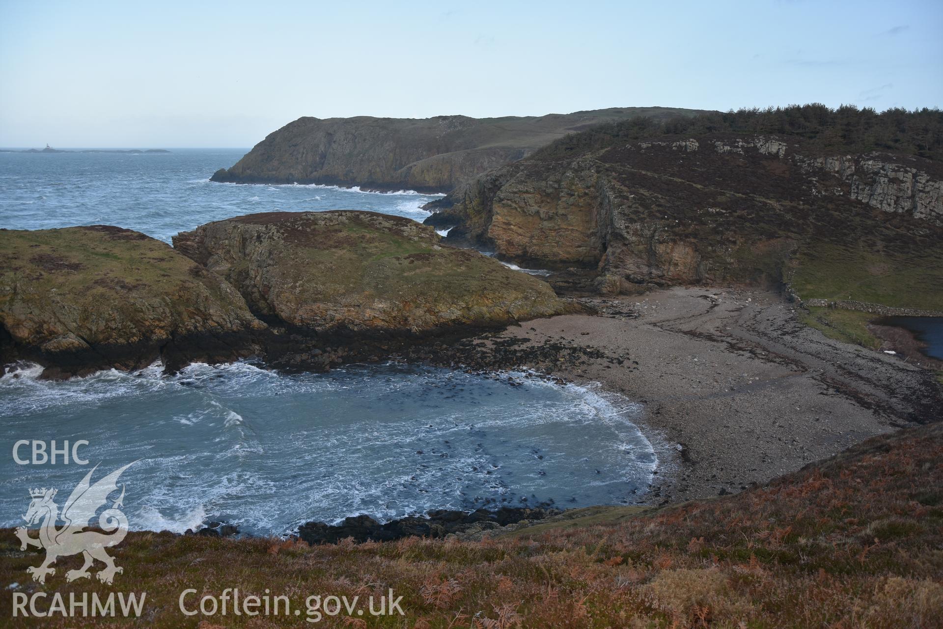 Fydlyn Island Landing Place, Carmel Head, general shot. Taken by Lou Barker. Produced with EU funds through the Ireland Wales Co-operation Programme 2014-2023. All material made freely available through the Open Government Licence.